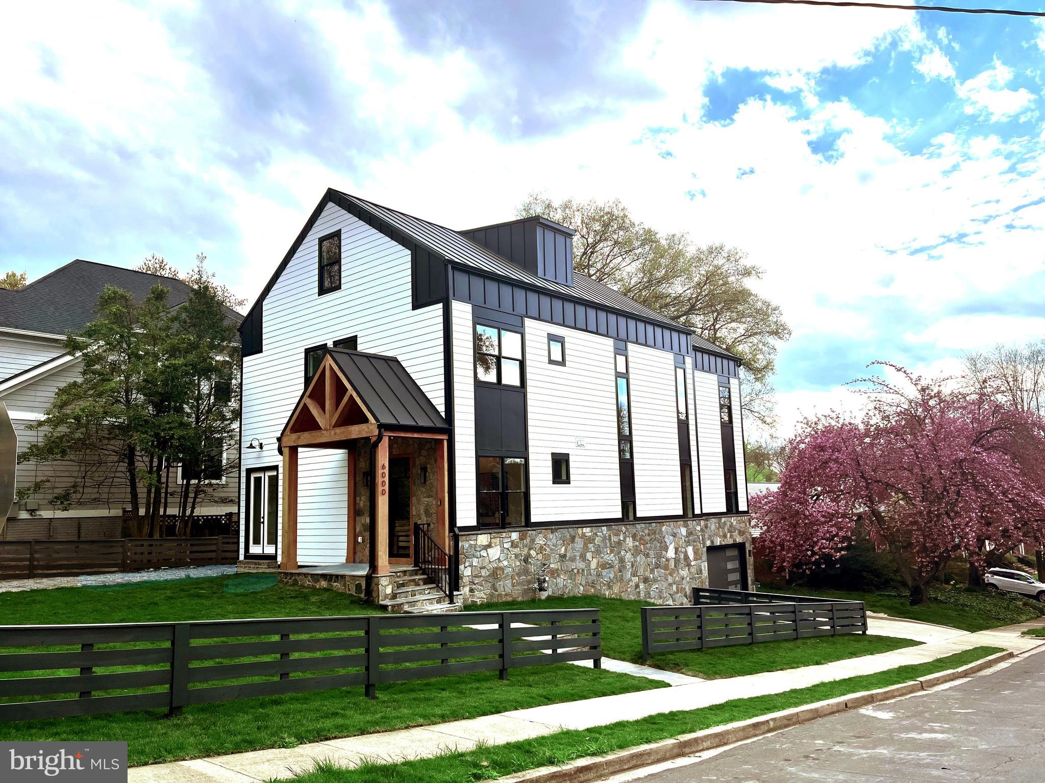 FOSTORIA - Residential