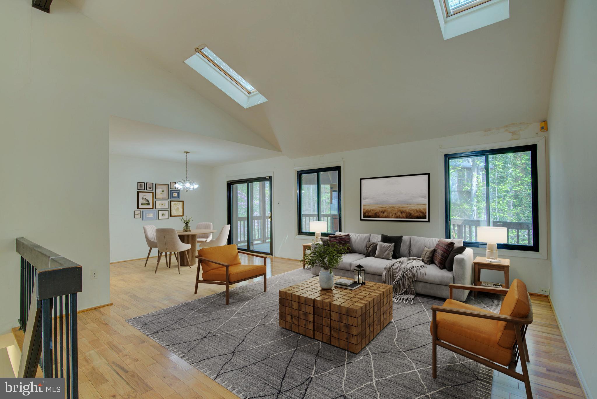 LAKE RIDGE - Residential