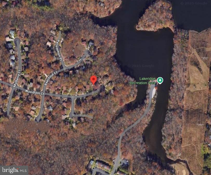 LAKE RIDGE - Residential
