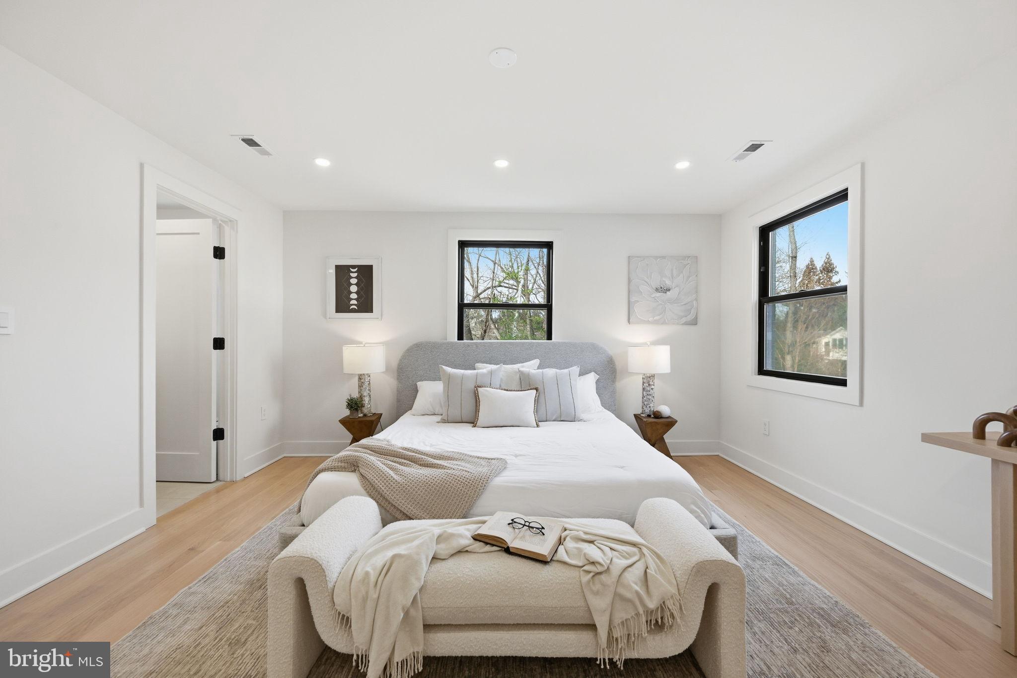 LOCUST HILL ESTATES - Residential