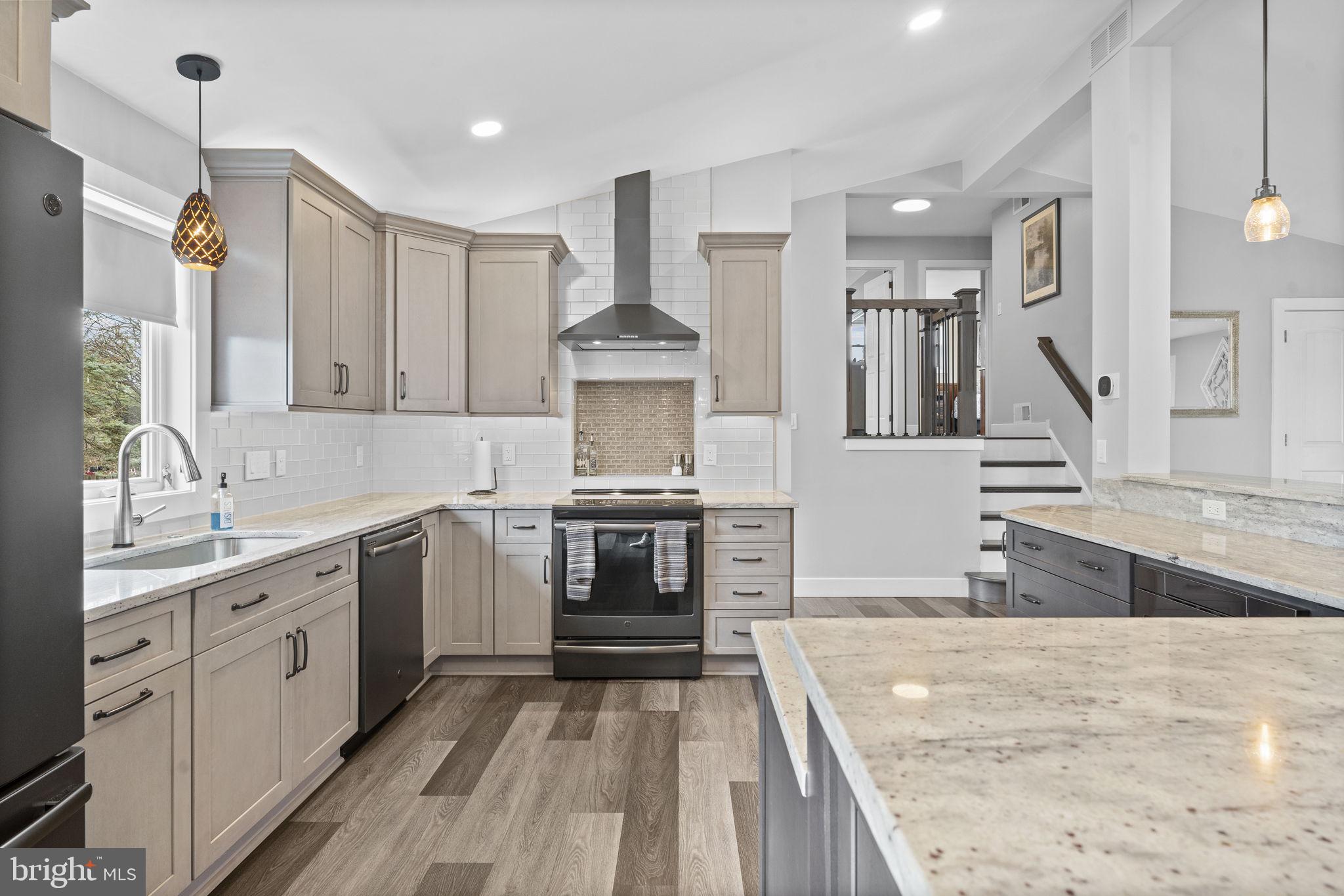 WESTOVER WOODS - Residential
