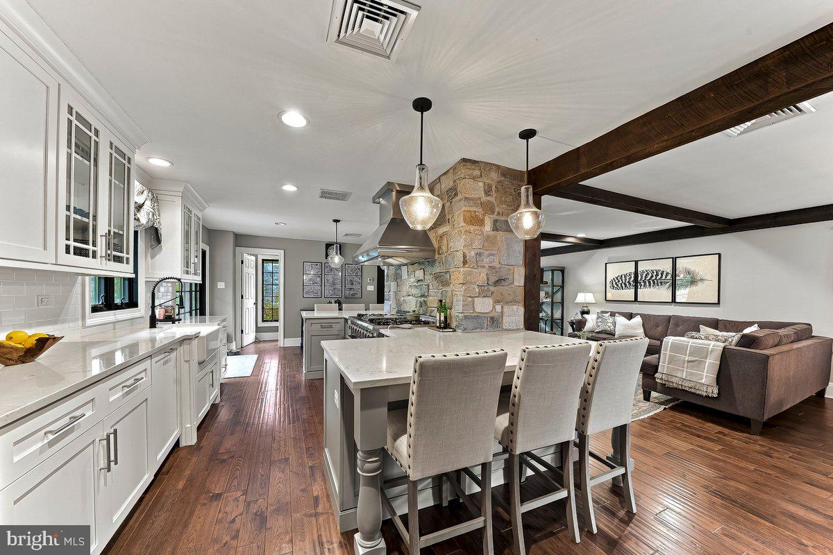 NORTH HILL - Residential