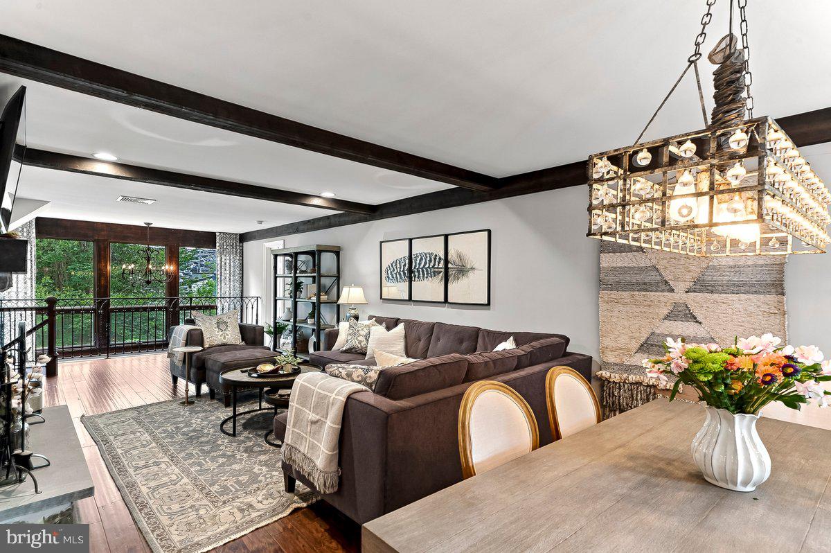 NORTH HILL - Residential