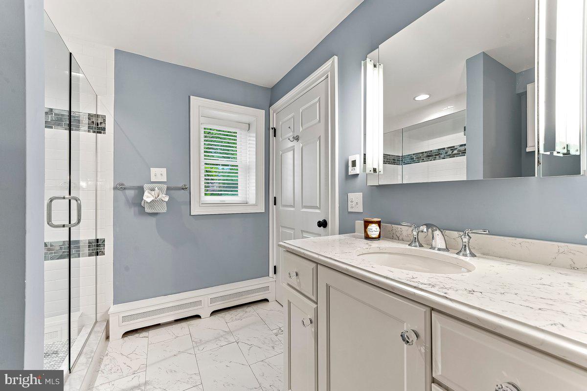 NORTH HILL - Residential