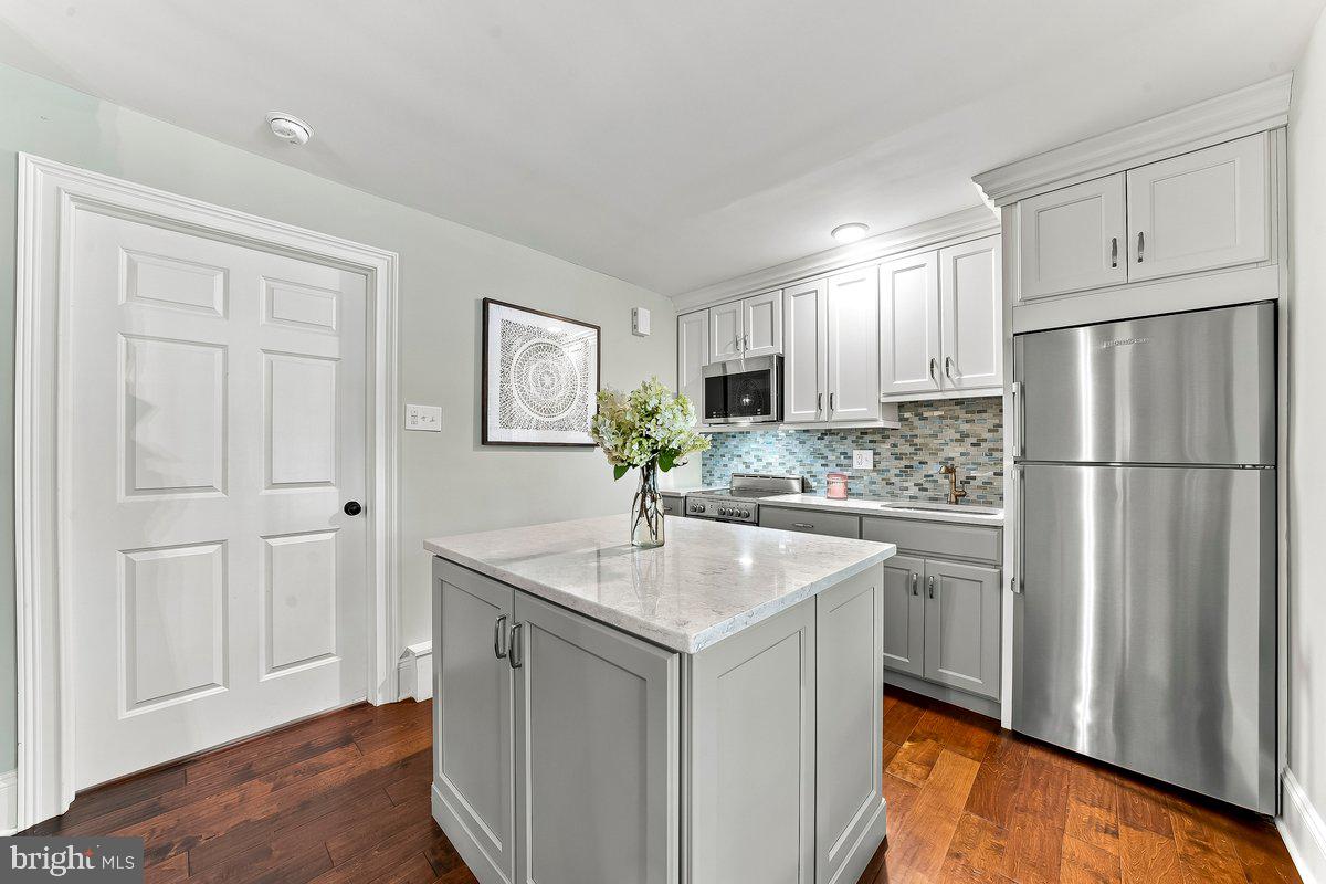 NORTH HILL - Residential