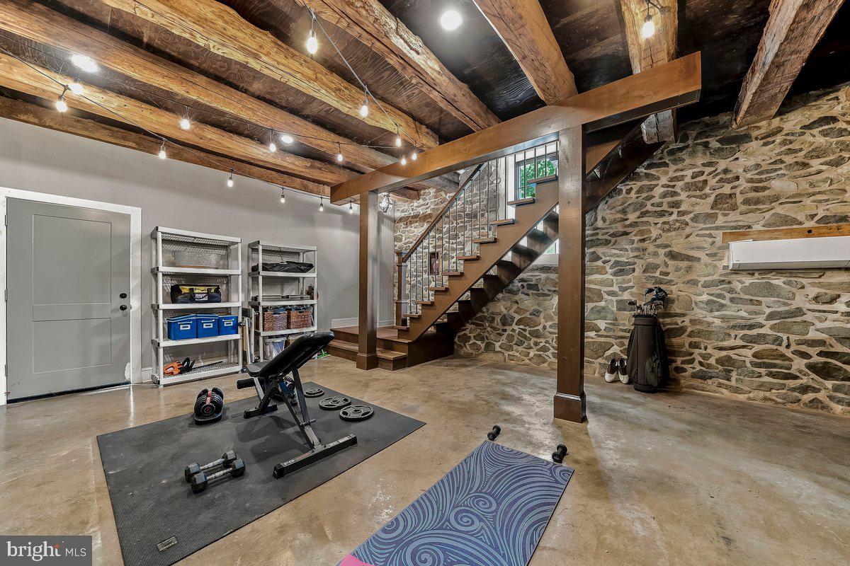 NORTH HILL - Residential