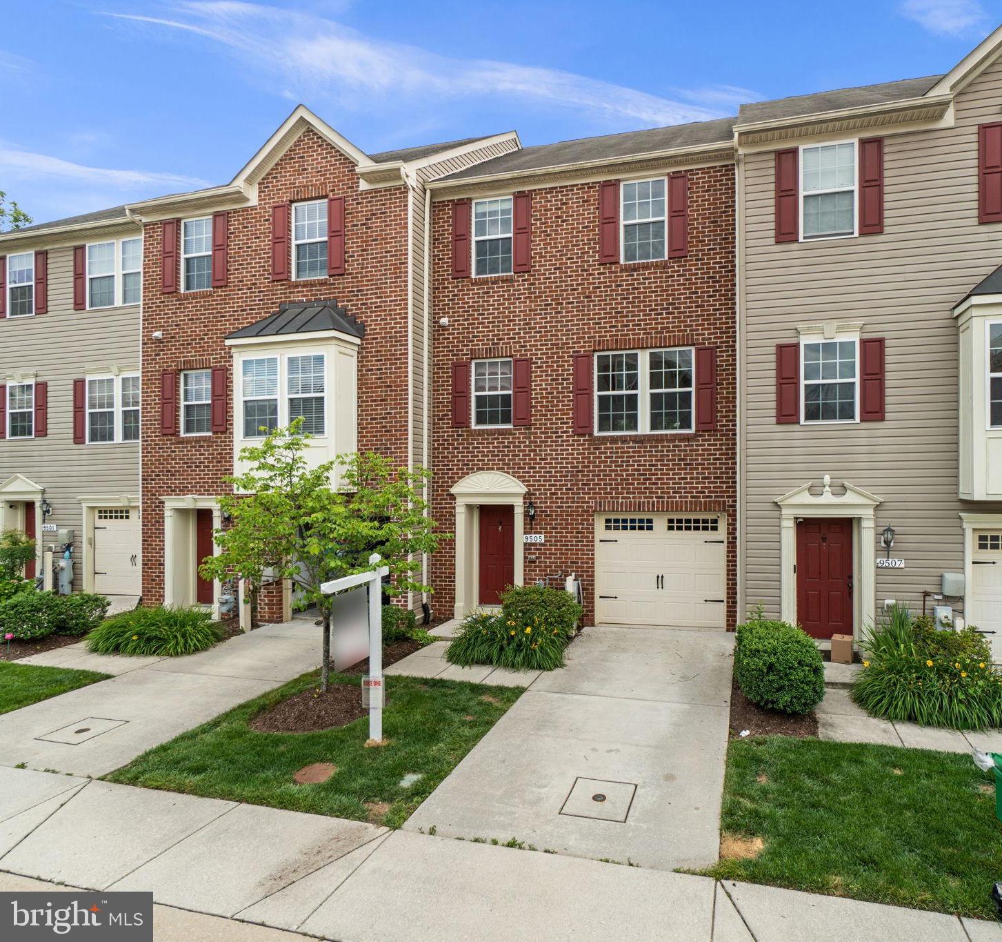 DORSEY CROSSING - Residential