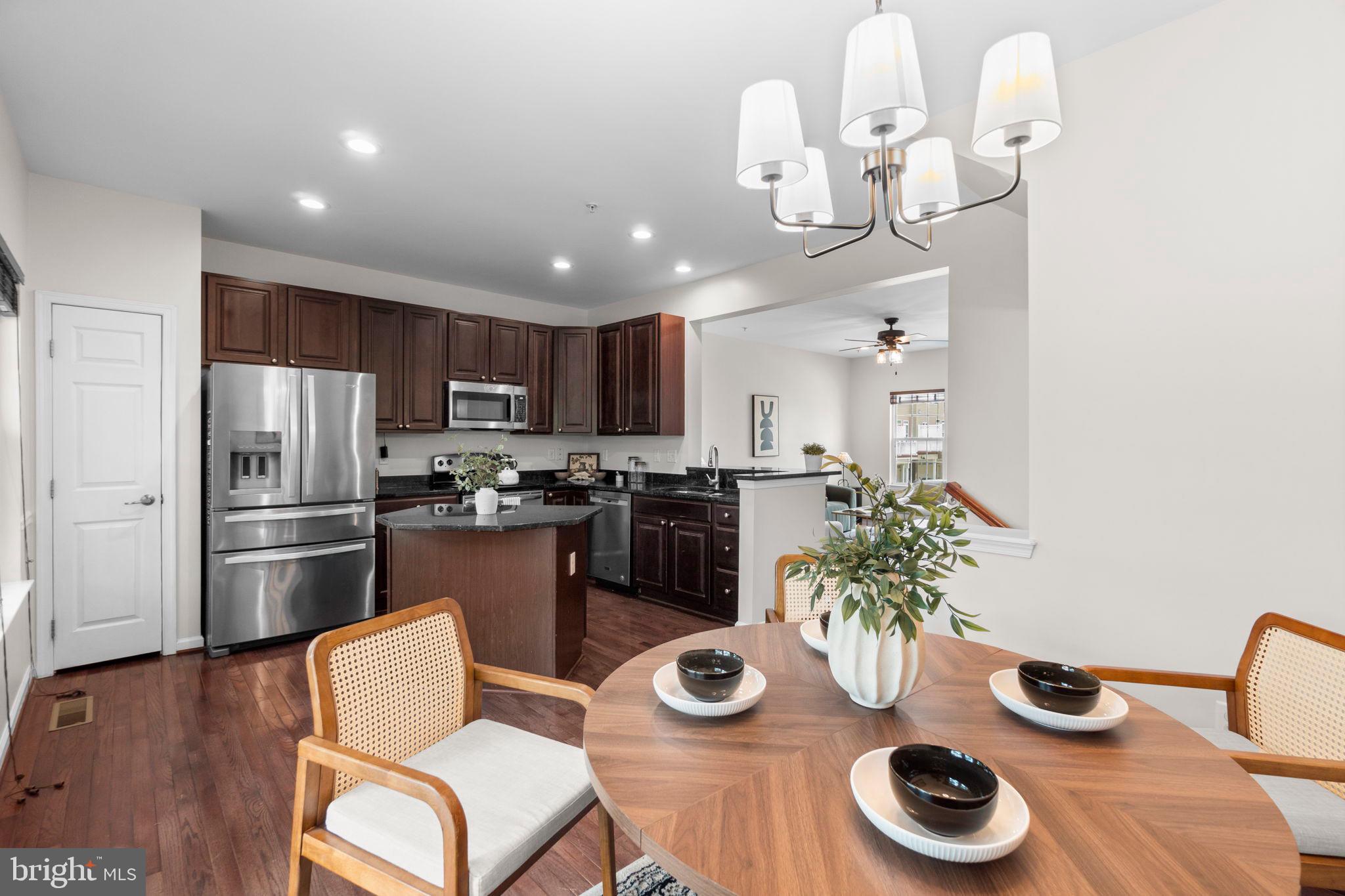 DORSEY CROSSING - Residential