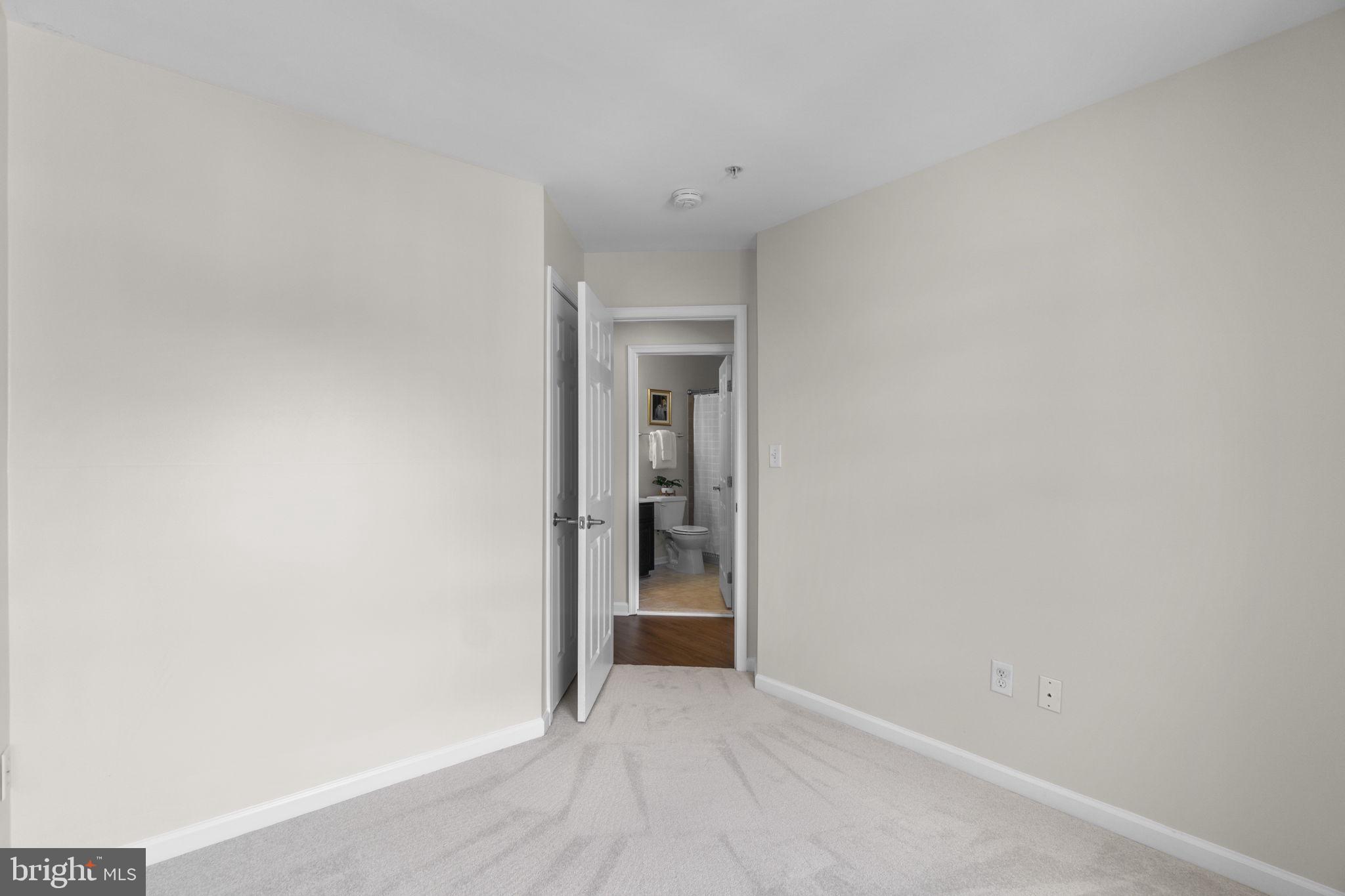 DORSEY CROSSING - Residential