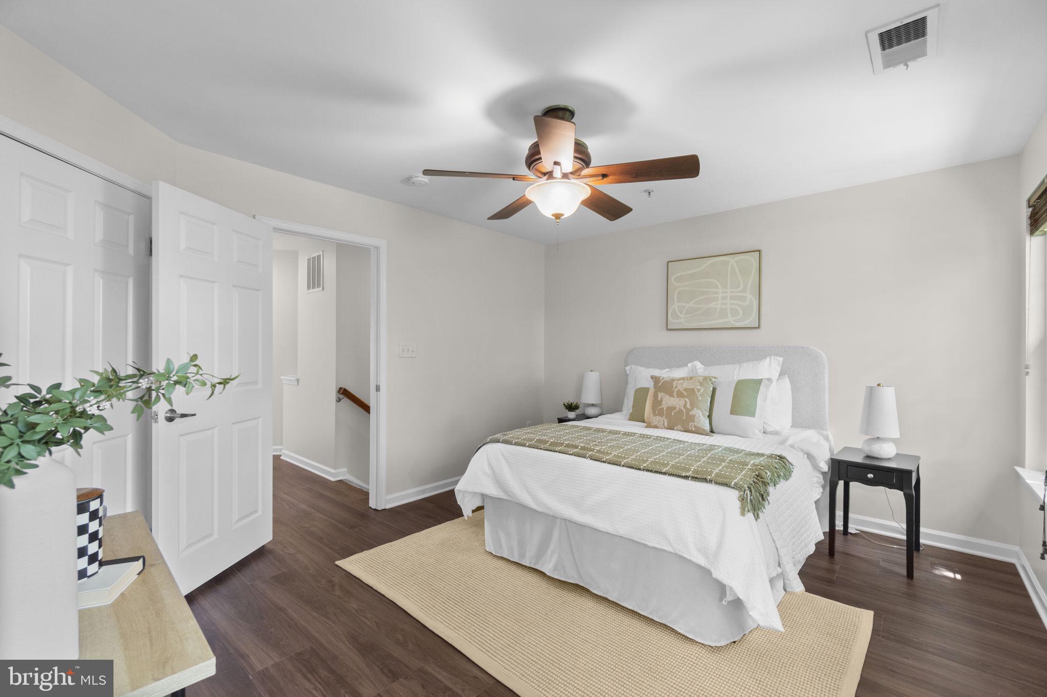 DORSEY CROSSING - Residential