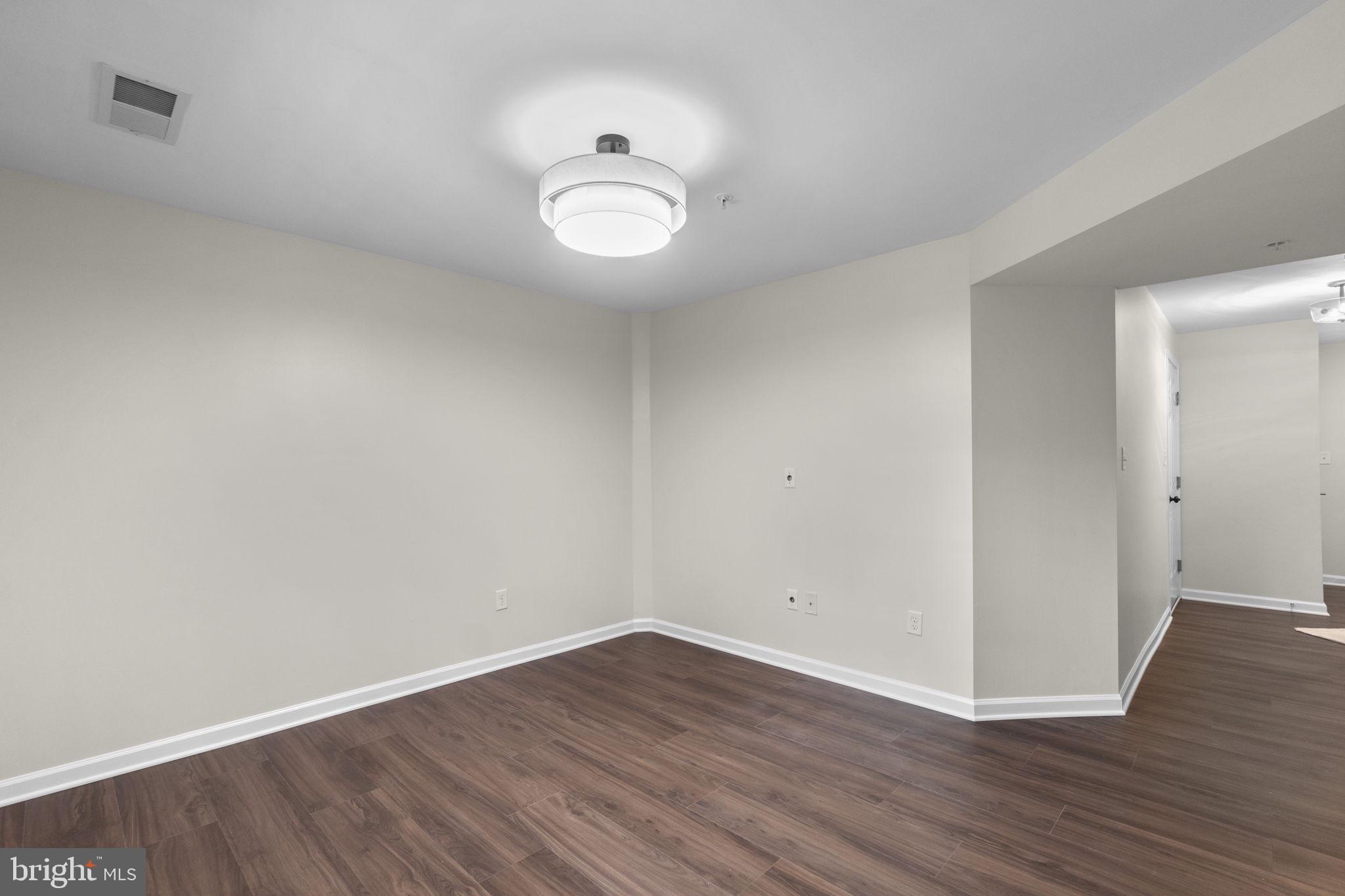 DORSEY CROSSING - Residential