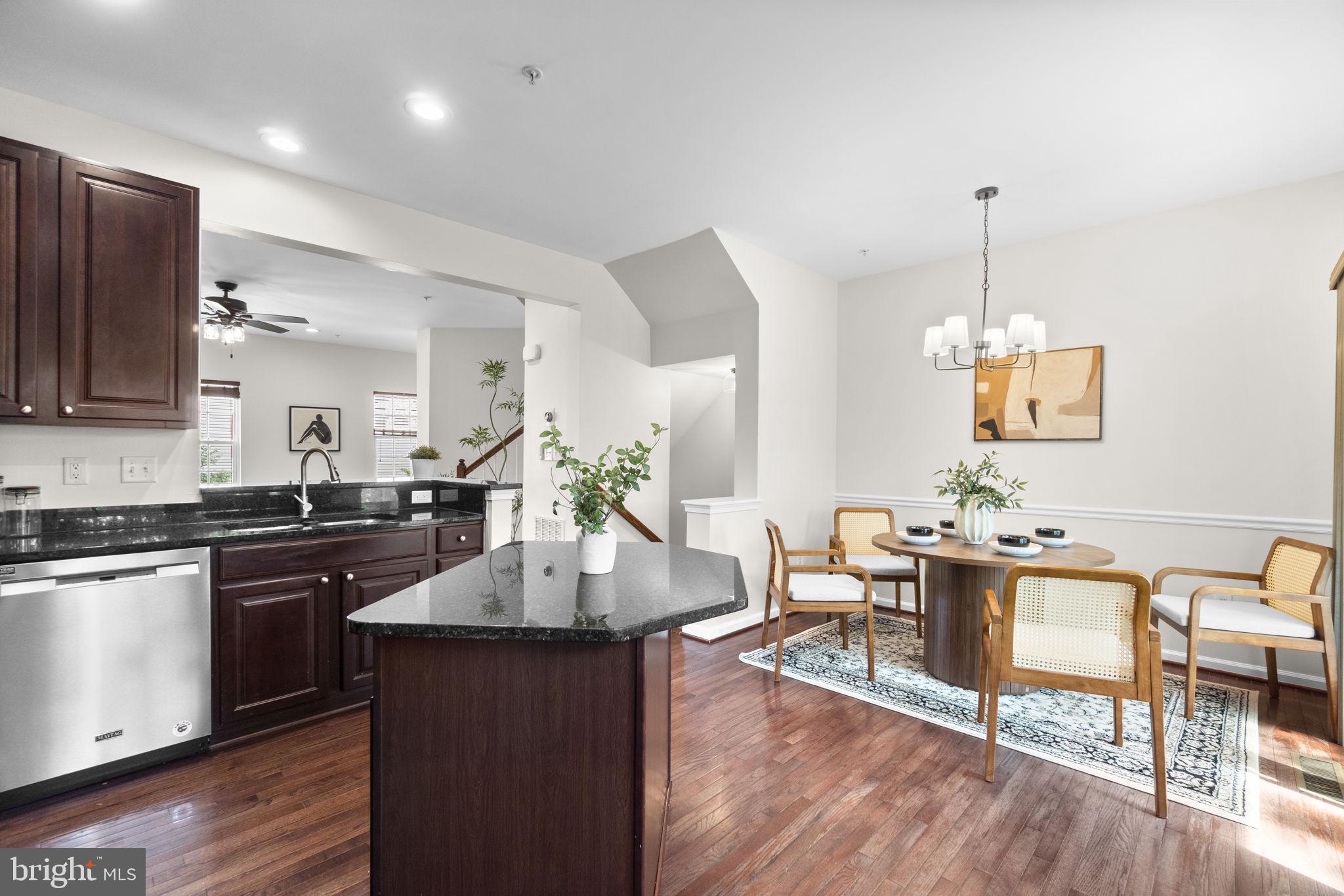 DORSEY CROSSING - Residential