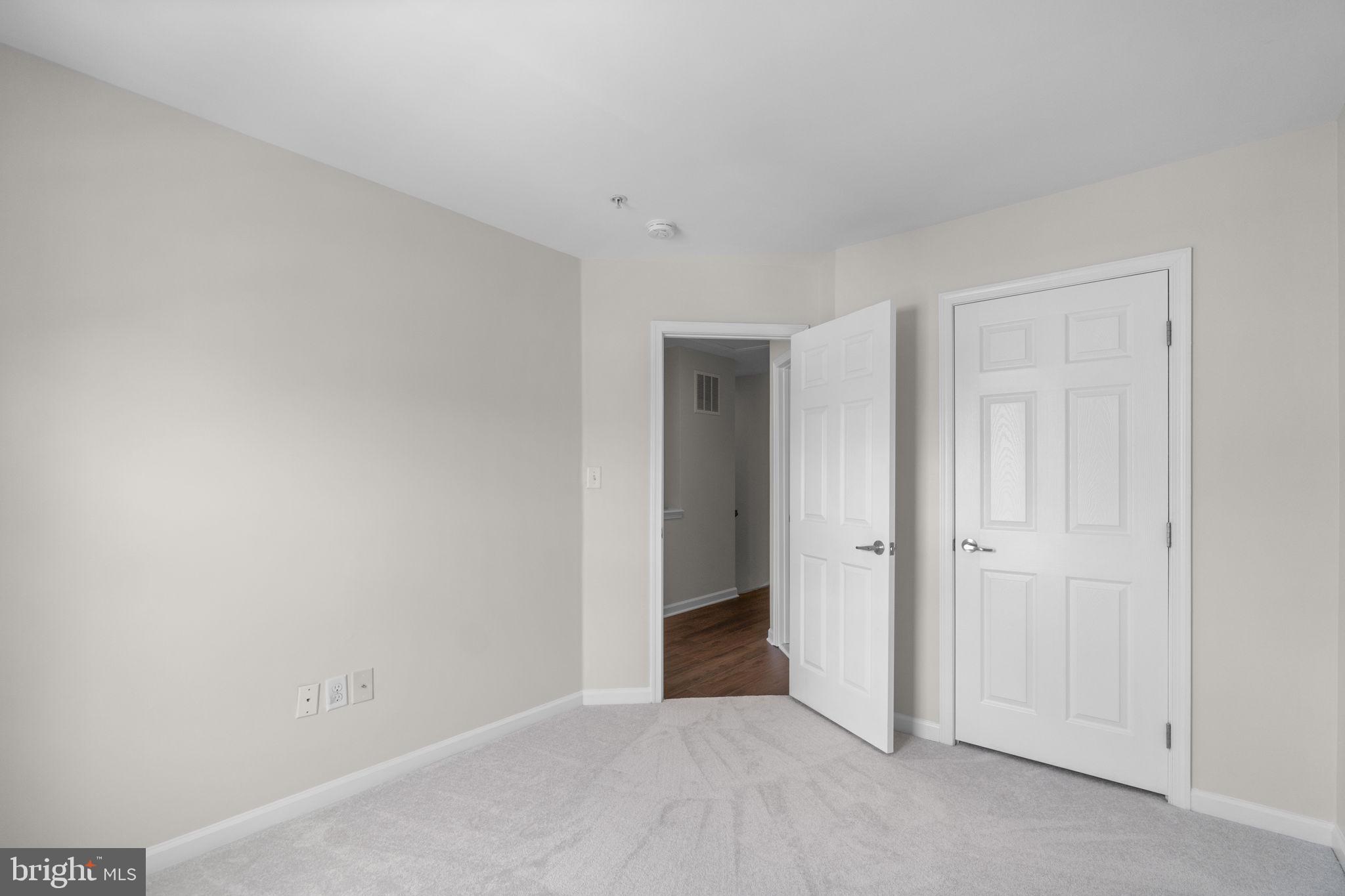 DORSEY CROSSING - Residential