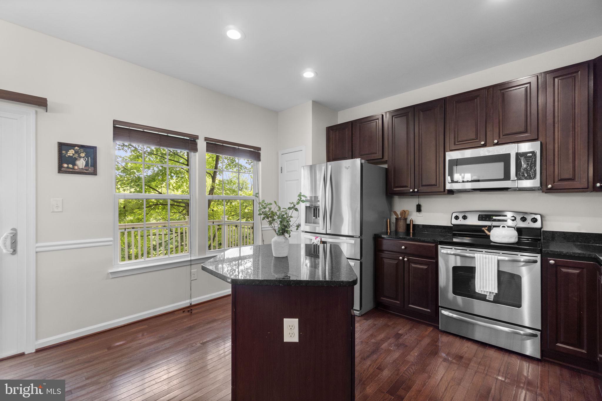 DORSEY CROSSING - Residential