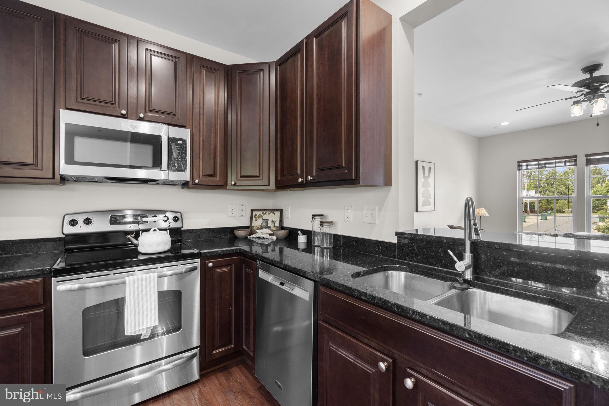 DORSEY CROSSING - Residential