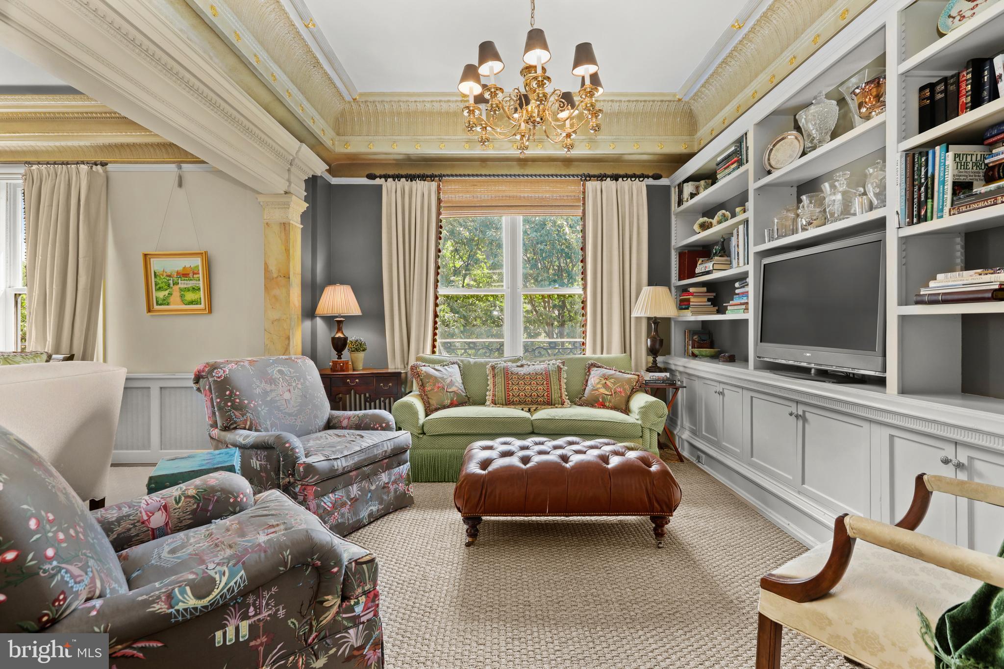 MOUNT VERNON PLACE HISTORIC DISTRICT - Residential