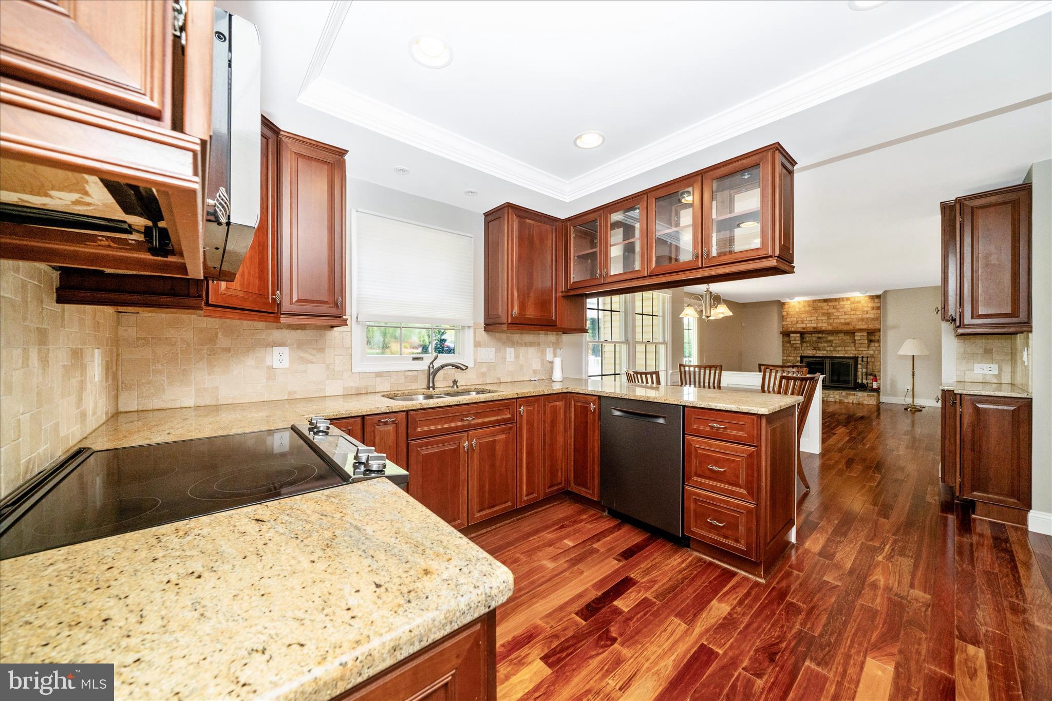 NORBECK MANOR - Residential