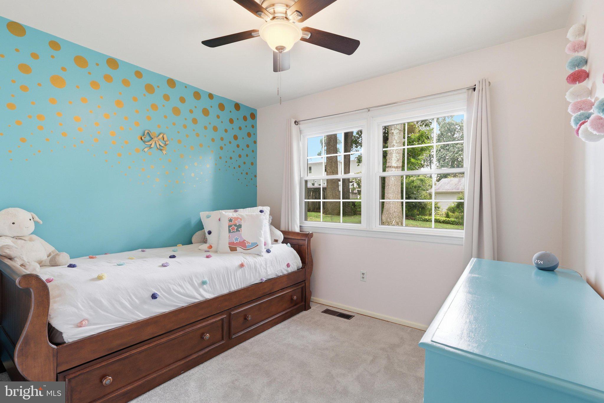 WEST SPRINGFIELD - Residential