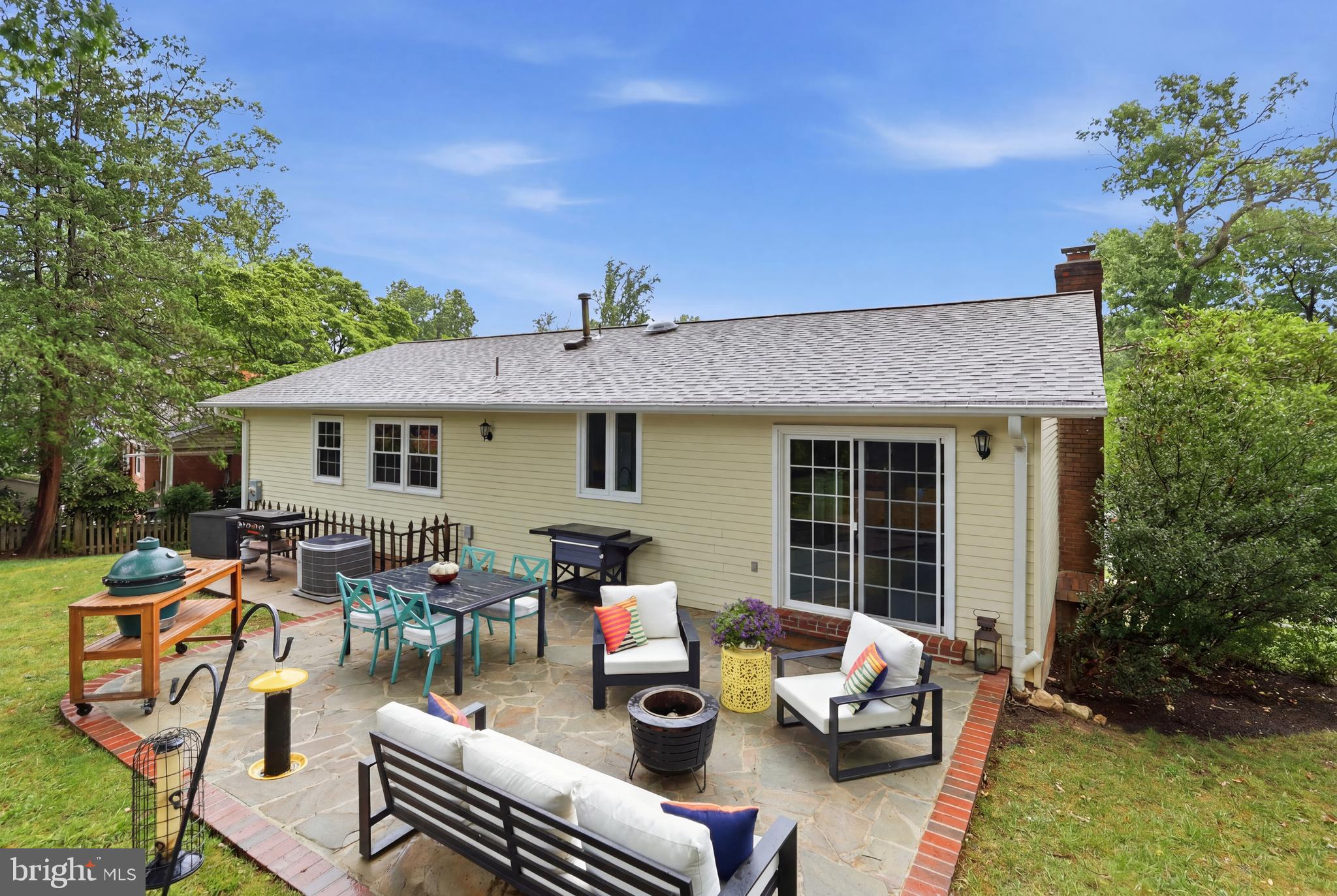 WEST SPRINGFIELD - Residential