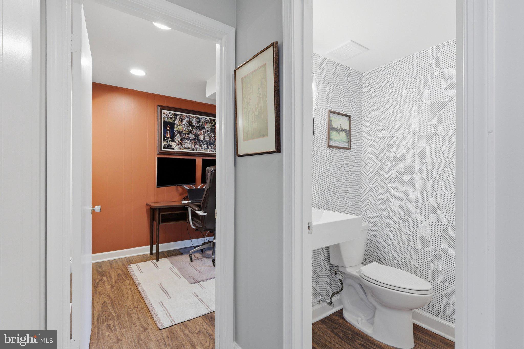 WEST SPRINGFIELD - Residential