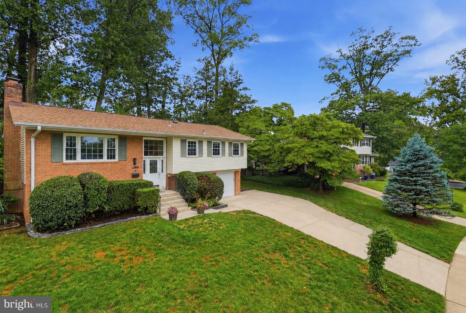 WEST SPRINGFIELD - Residential