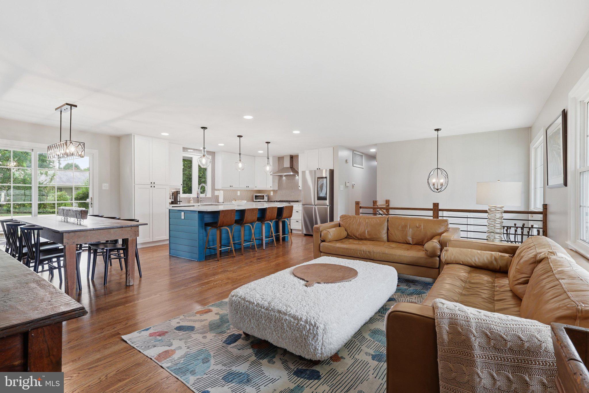WEST SPRINGFIELD - Residential