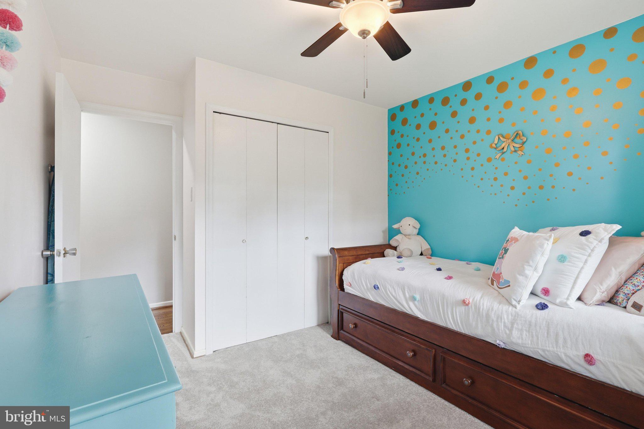 WEST SPRINGFIELD - Residential