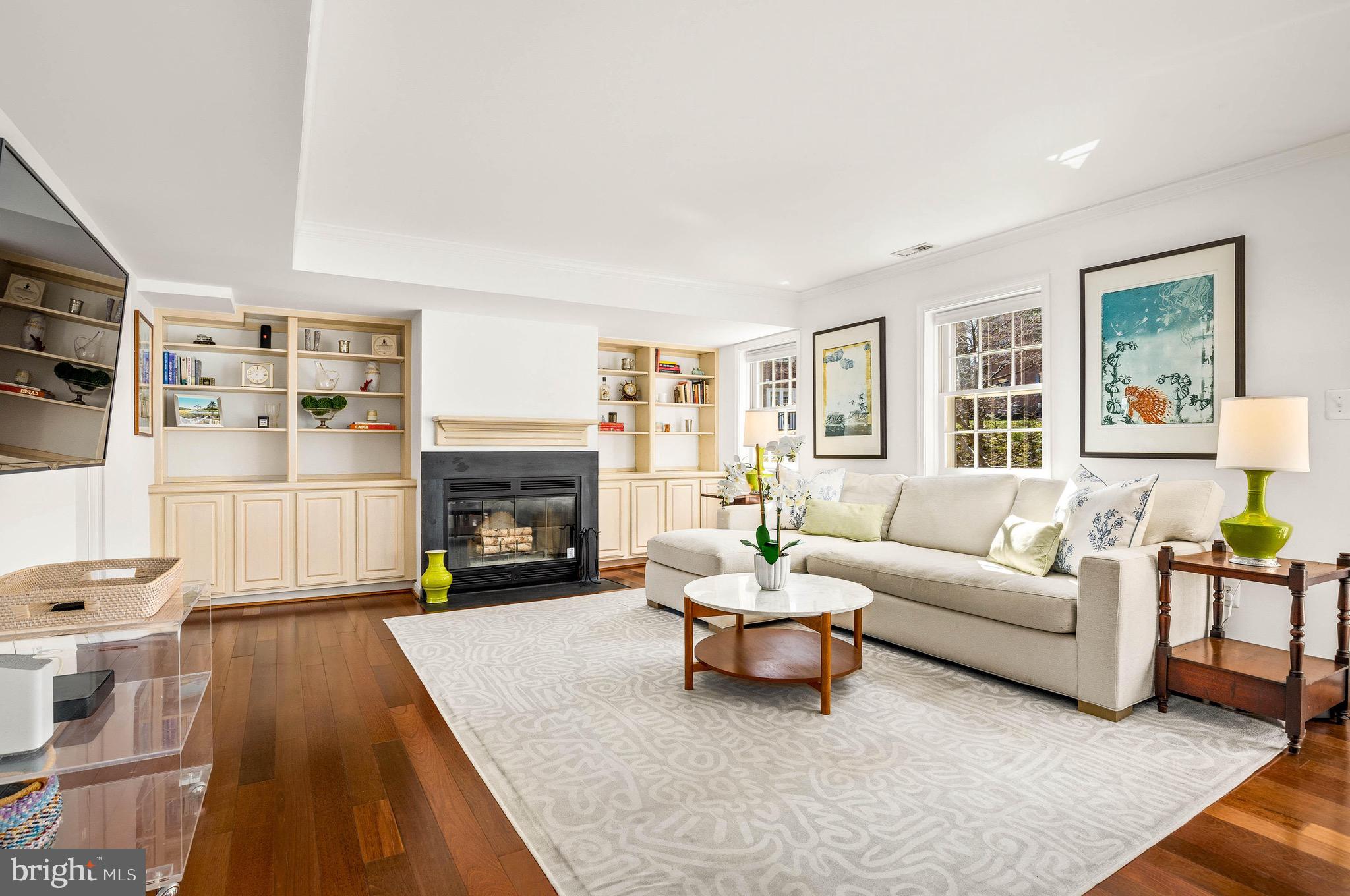 KENWOOD FOREST - Residential