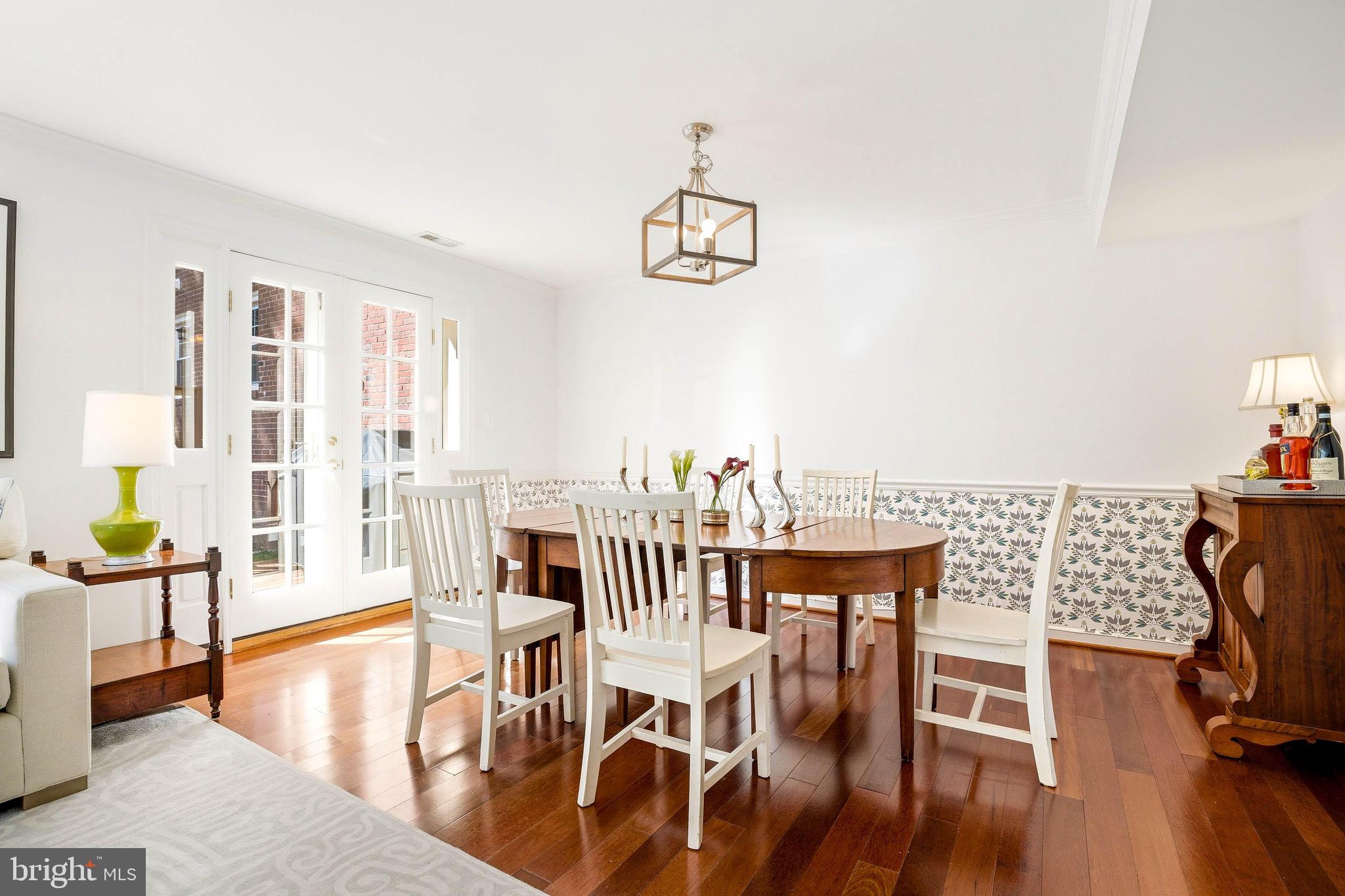 KENWOOD FOREST - Residential