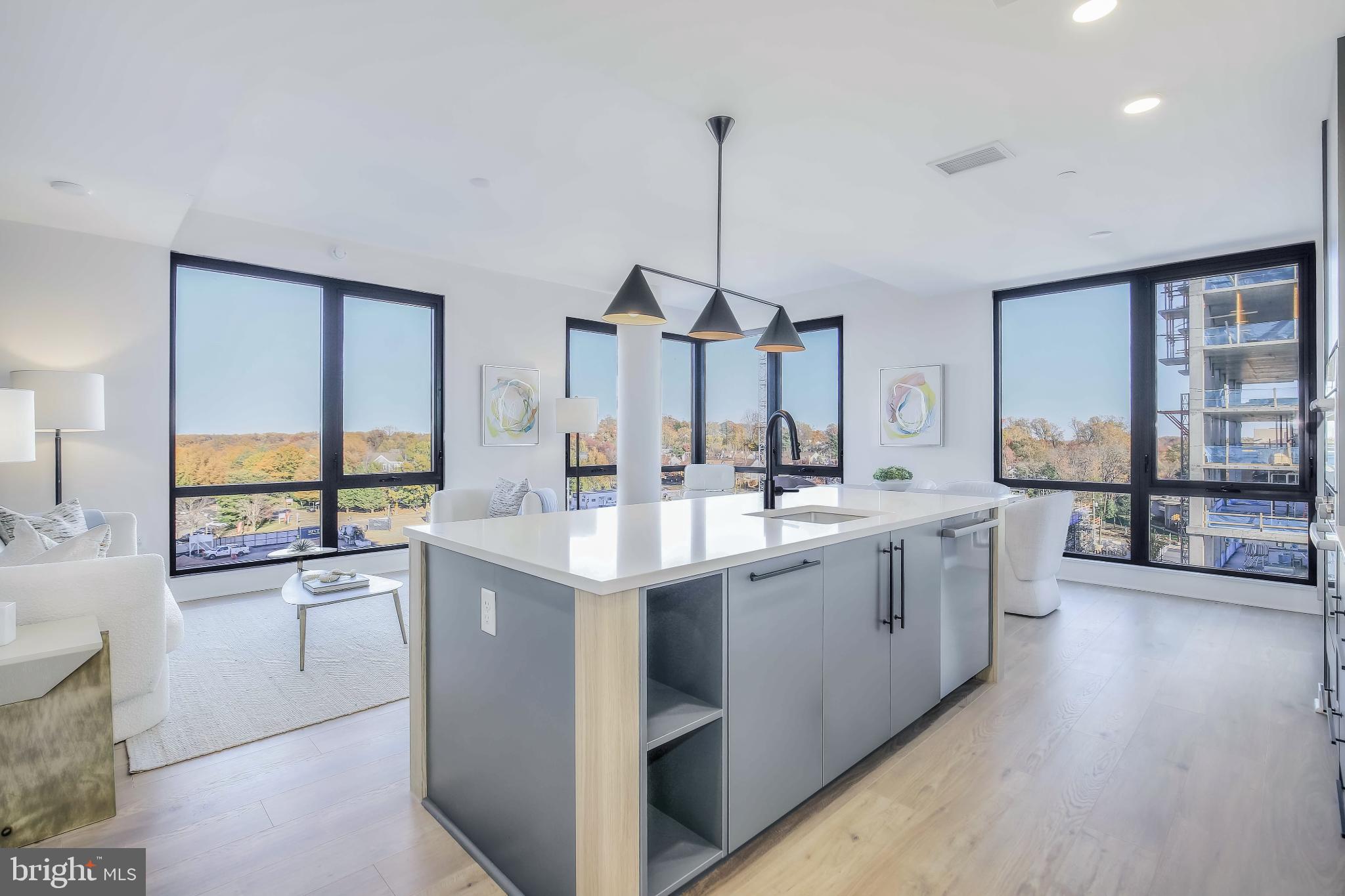 FALLS CHURCH CITY - Residential