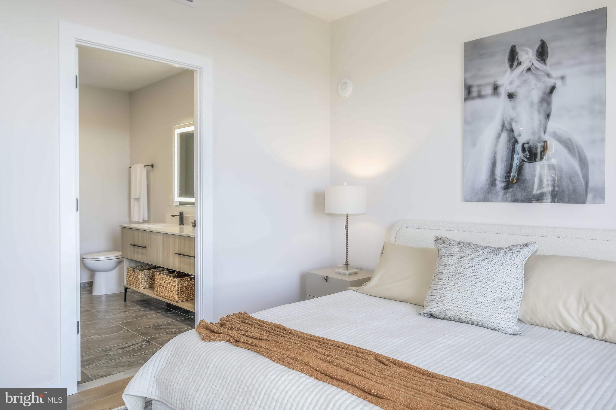 FALLS CHURCH CITY - Residential