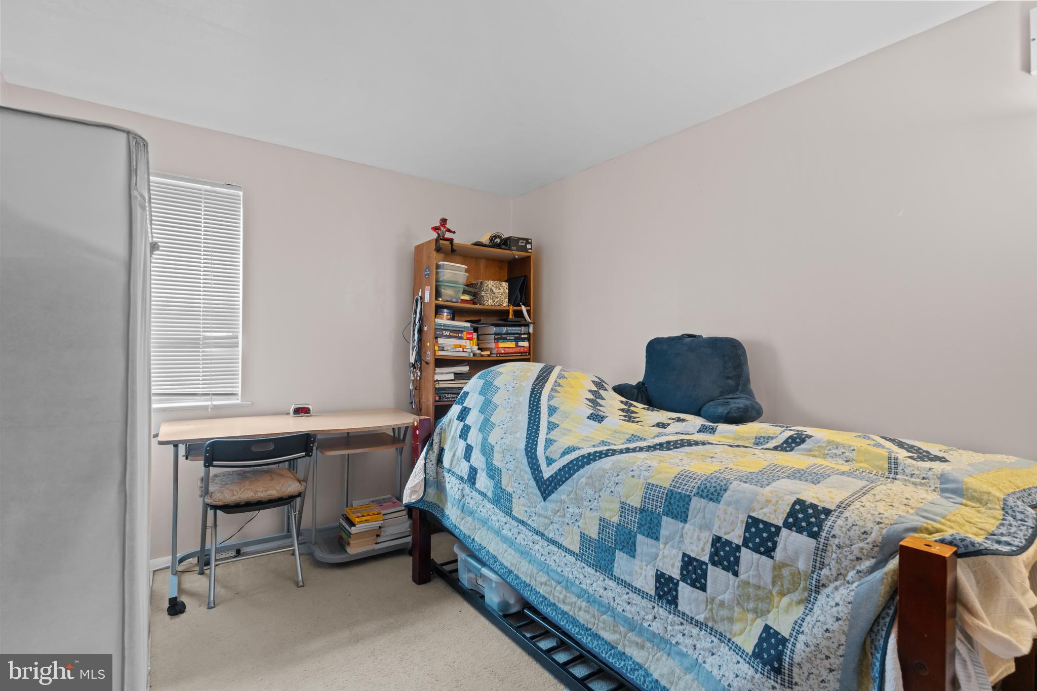 SOMERTON - Residential