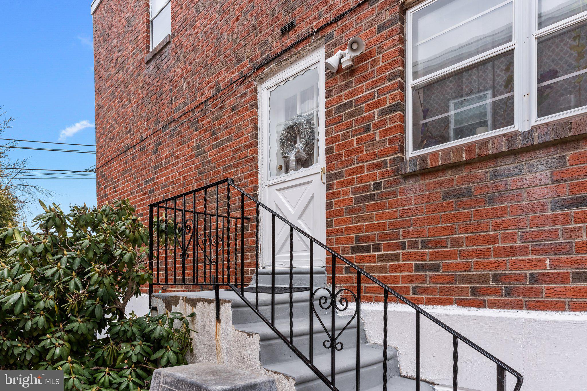 SOMERTON - Residential