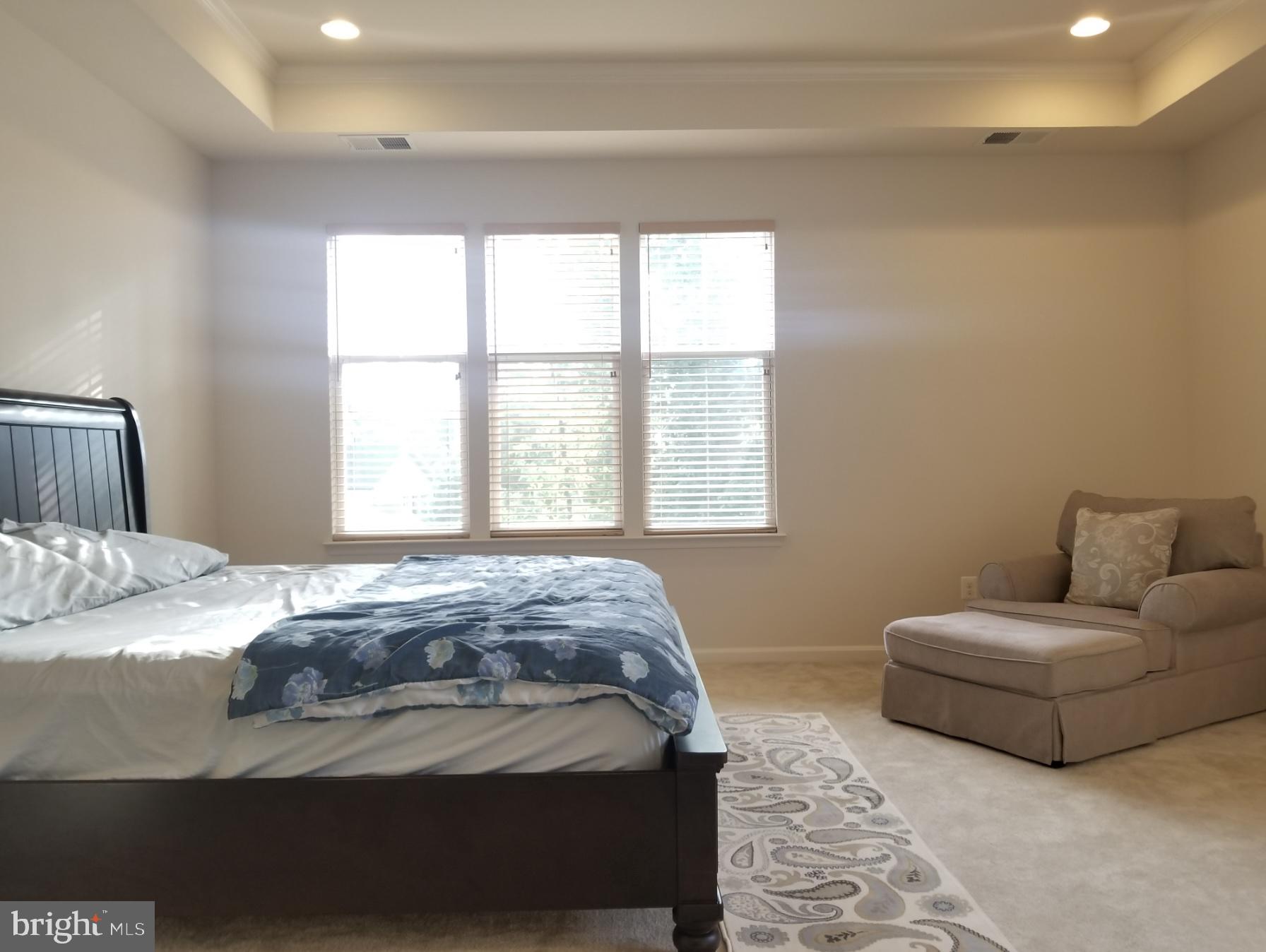 BRAMBLETON LANDBAY - Residential Lease