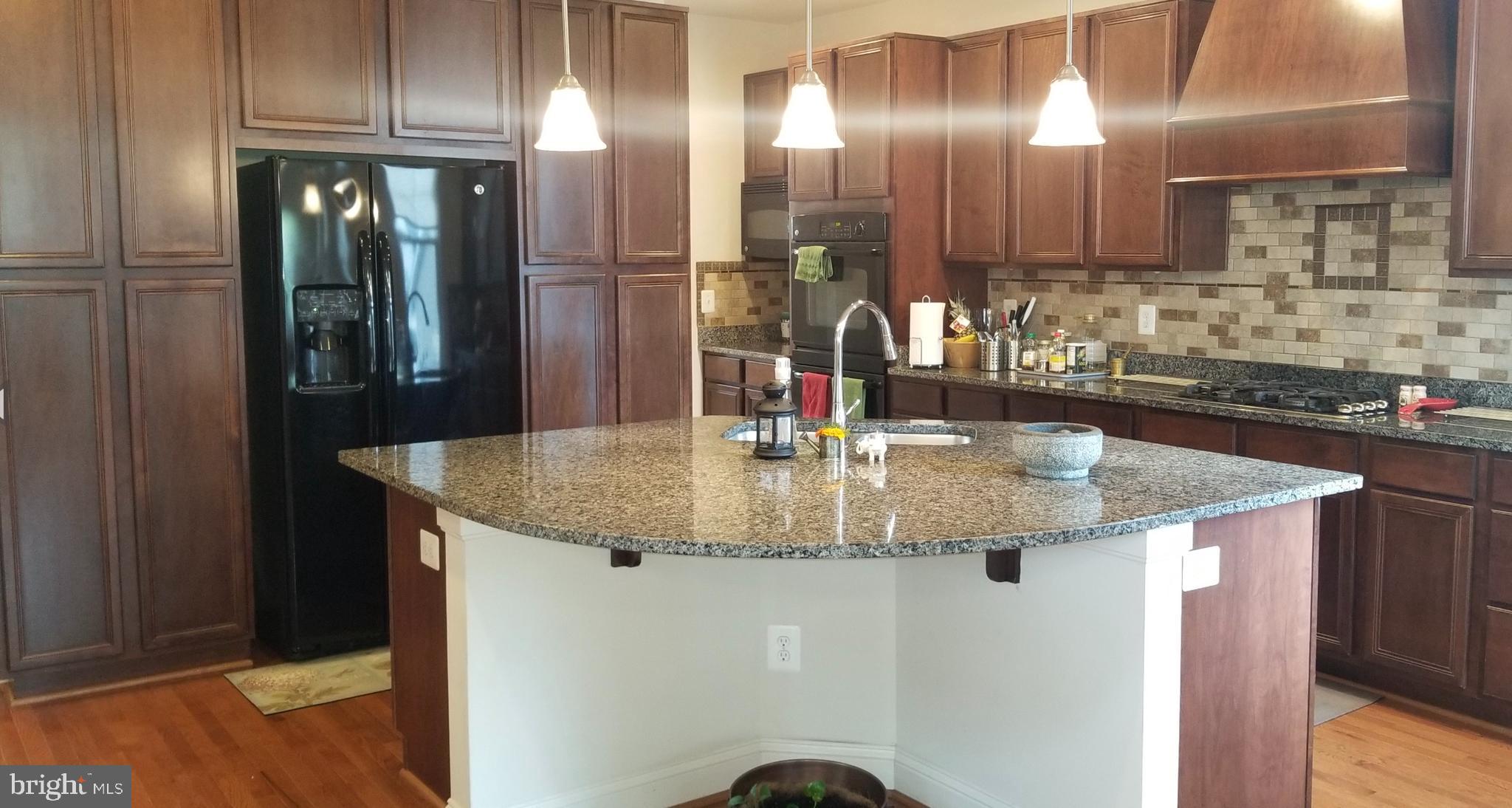 BRAMBLETON LANDBAY - Residential Lease