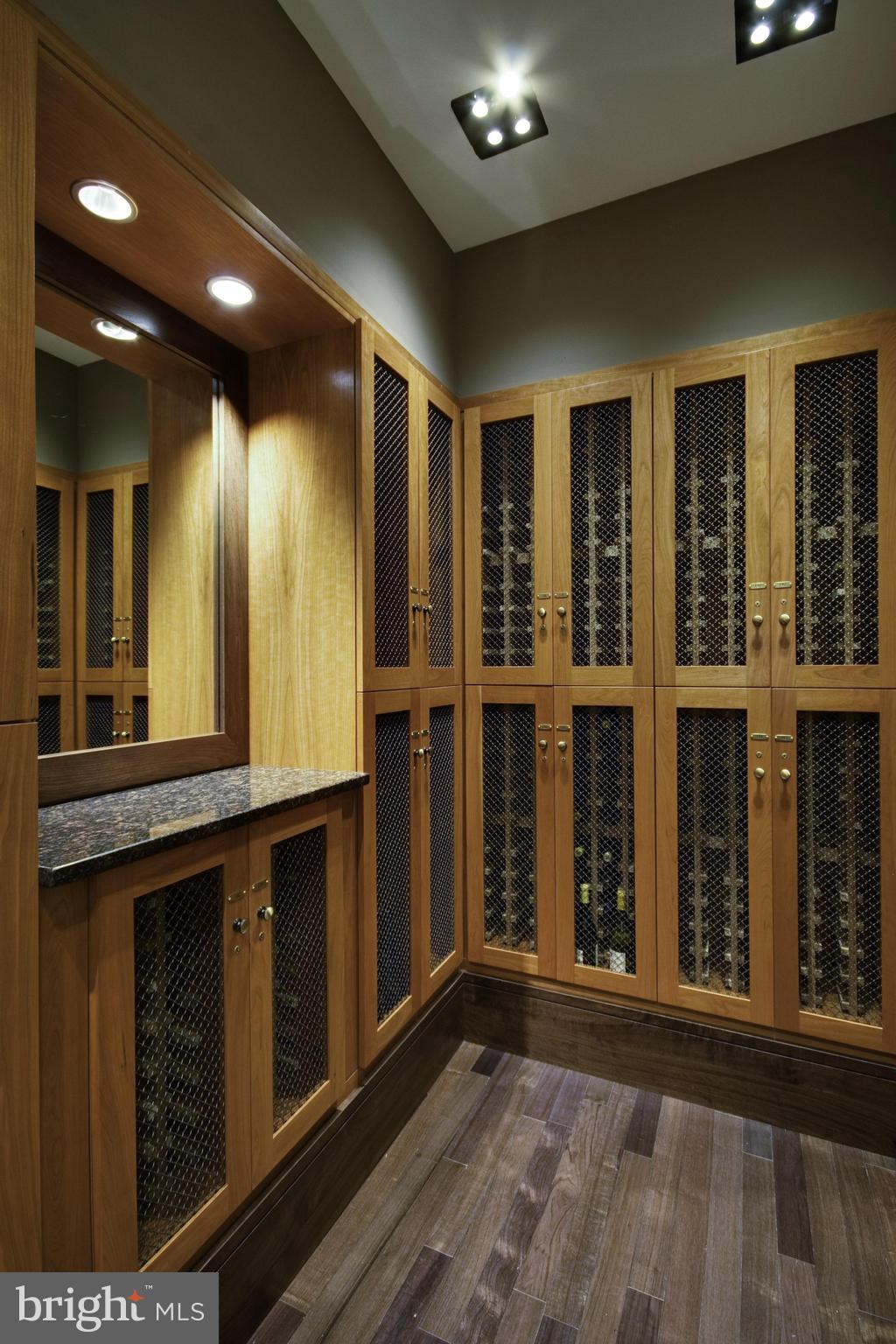 AVENUE OF THE ARTS - Residential