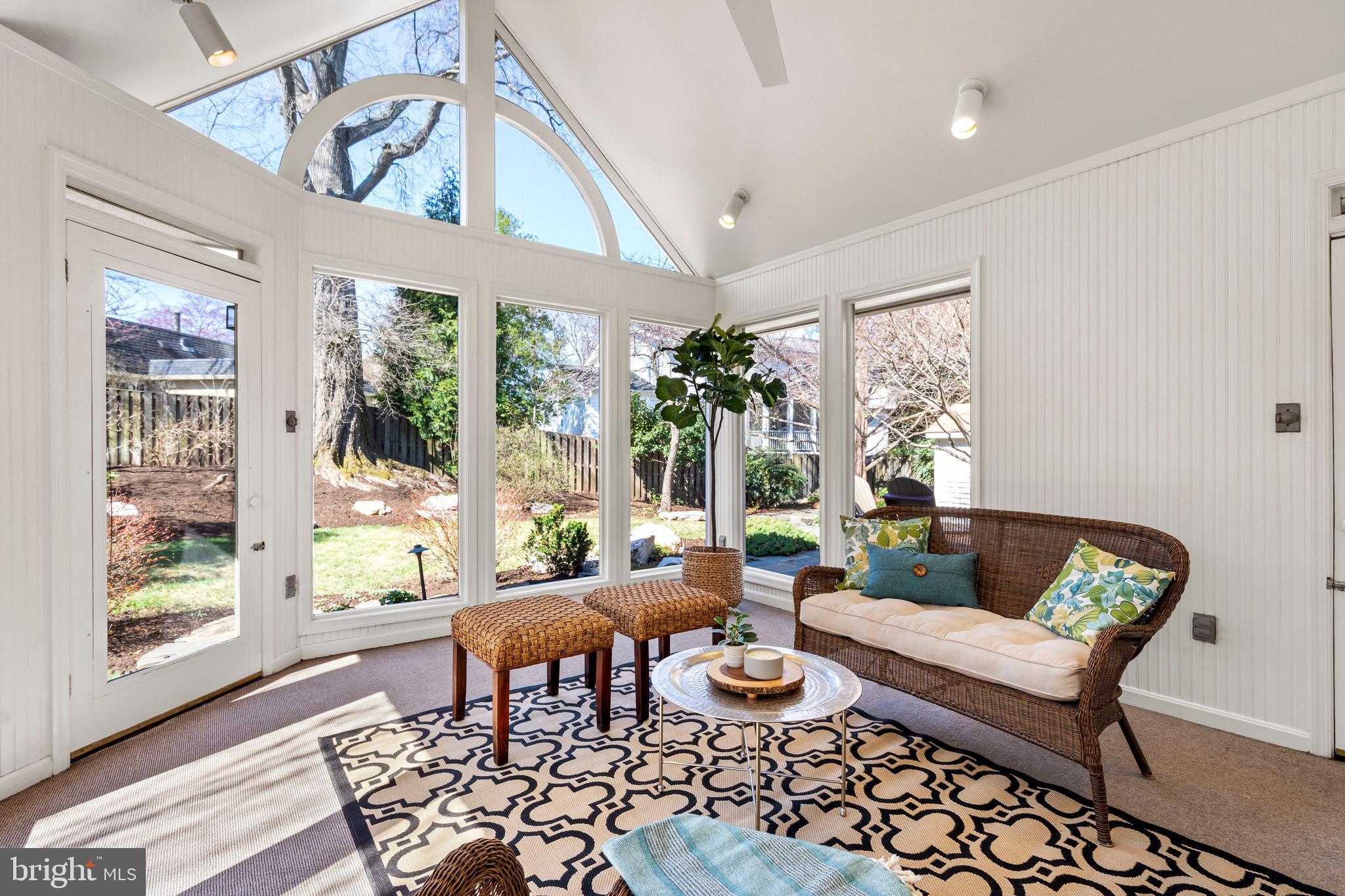 DOVER BALMORAL RIVERWOOD - Residential
