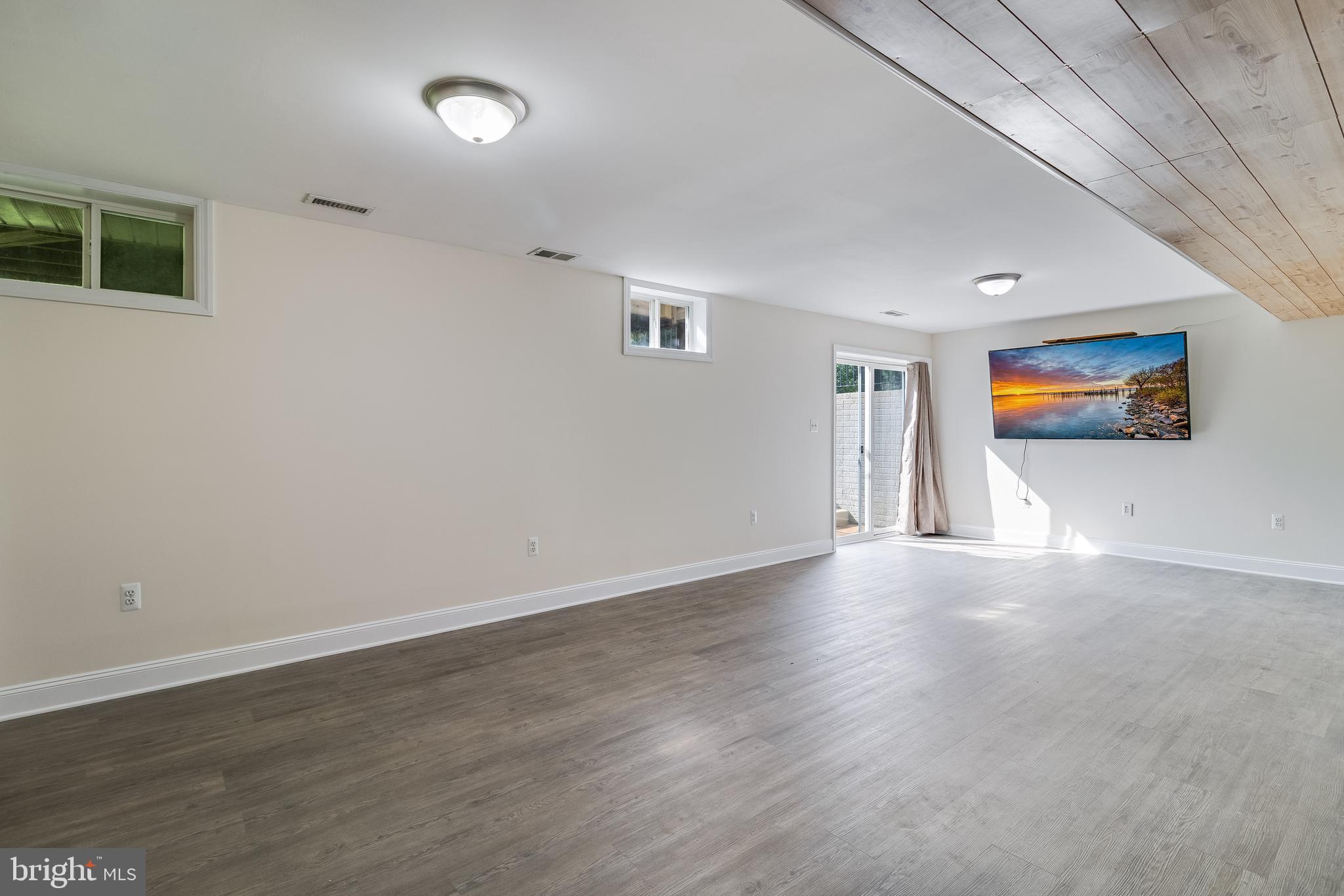 ARROWHEAD - Residential