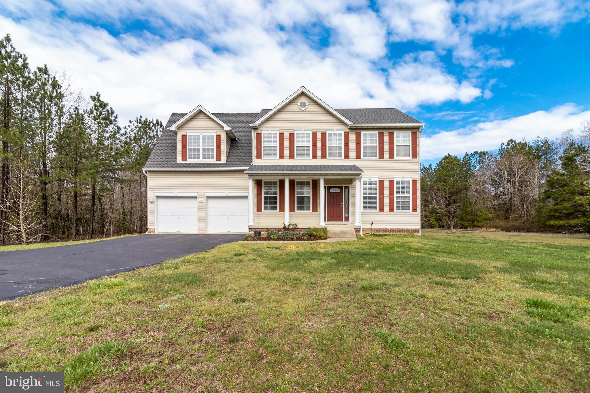 Welcome to 22041 Long Bow Dr, a charming and spacious residence located in the heart of California, MD. This meticulously maintained property offers a perfect blend of comfort, style, and convenience.
As you step inside, you're greeted by updated flooring that spans the main level, creating a warm and inviting atmosphere. The living spaces flow seamlessly, providing ample room for relaxation and entertainment. The heart of the home is the beautifully updated kitchen, featuring modern cabinets and countertops that offer both style and functionality. Equipped with stainless steel appliances, including a sleek stove, microwave, dishwasher, and refrigerator, this kitchen is a chef's delight. With four bedrooms and three and a half bathrooms, including a luxurious master suite, there's plenty of space for the whole family to spread out and unwind. The bedrooms upstairs are spacious and bright, offering peaceful retreats after a long day. The newly renovated finished basement adds versatility to the home, providing additional living space that can be tailored to suit your needs. Whether it's a home office, a playroom for the kids, or a cozy entertainment area, the possibilities are endless. Outside, the property boasts a nice flat lot, perfect for outdoor activities and gatherings. The two-car garage offers convenient parking and extra storage space.
Located near shops and restaurants, this home offers the perfect balance of suburban tranquility and urban convenience. Enjoy easy access to amenities while still enjoying the peace and quiet of the neighborhood. Don't miss your chance to make this wonderful property your new home. Schedule a showing today and experience the comfort and elegance of 22041 Long Bow Dr, California, MD.