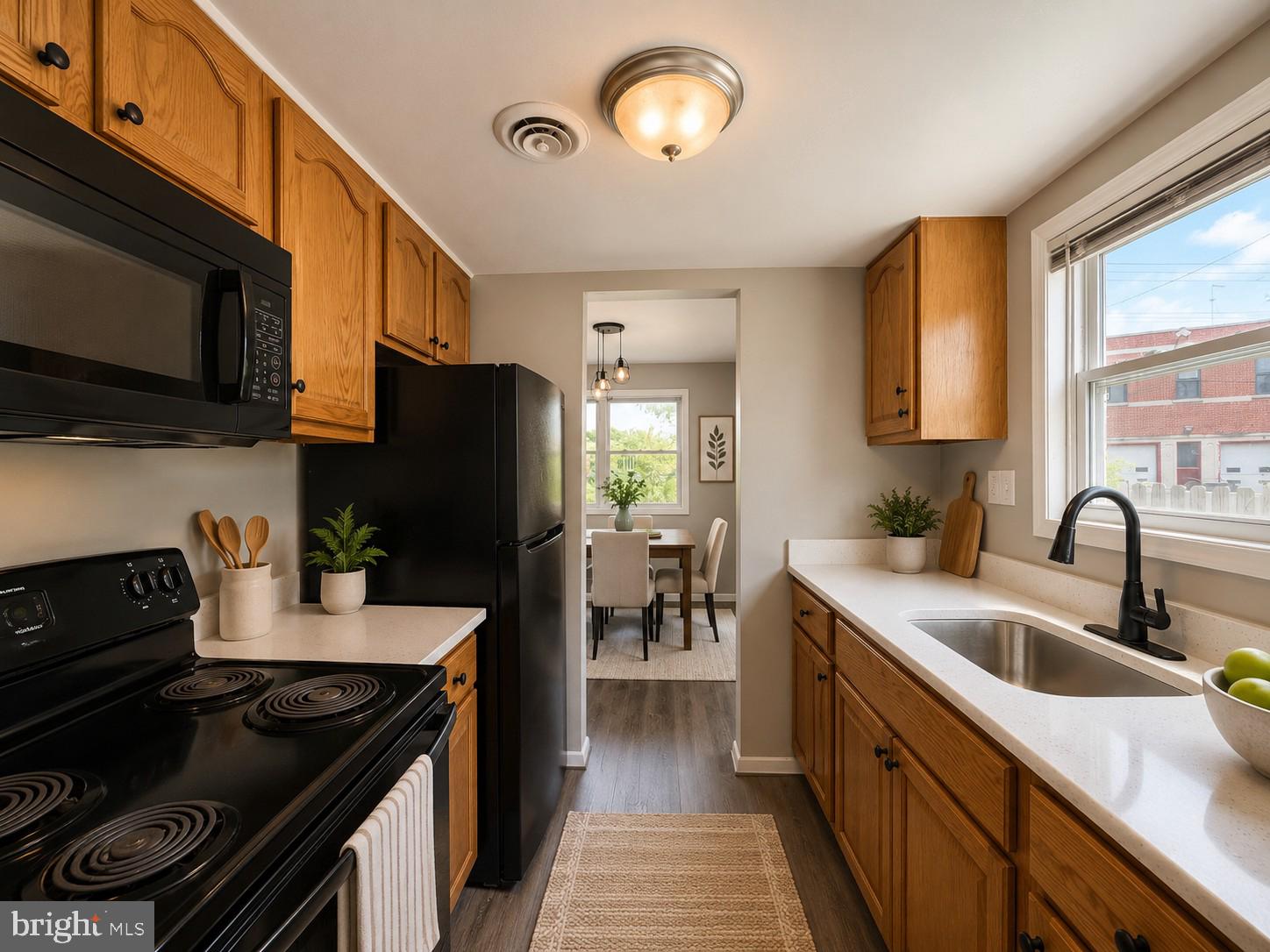 NORTHWOOD - Residential