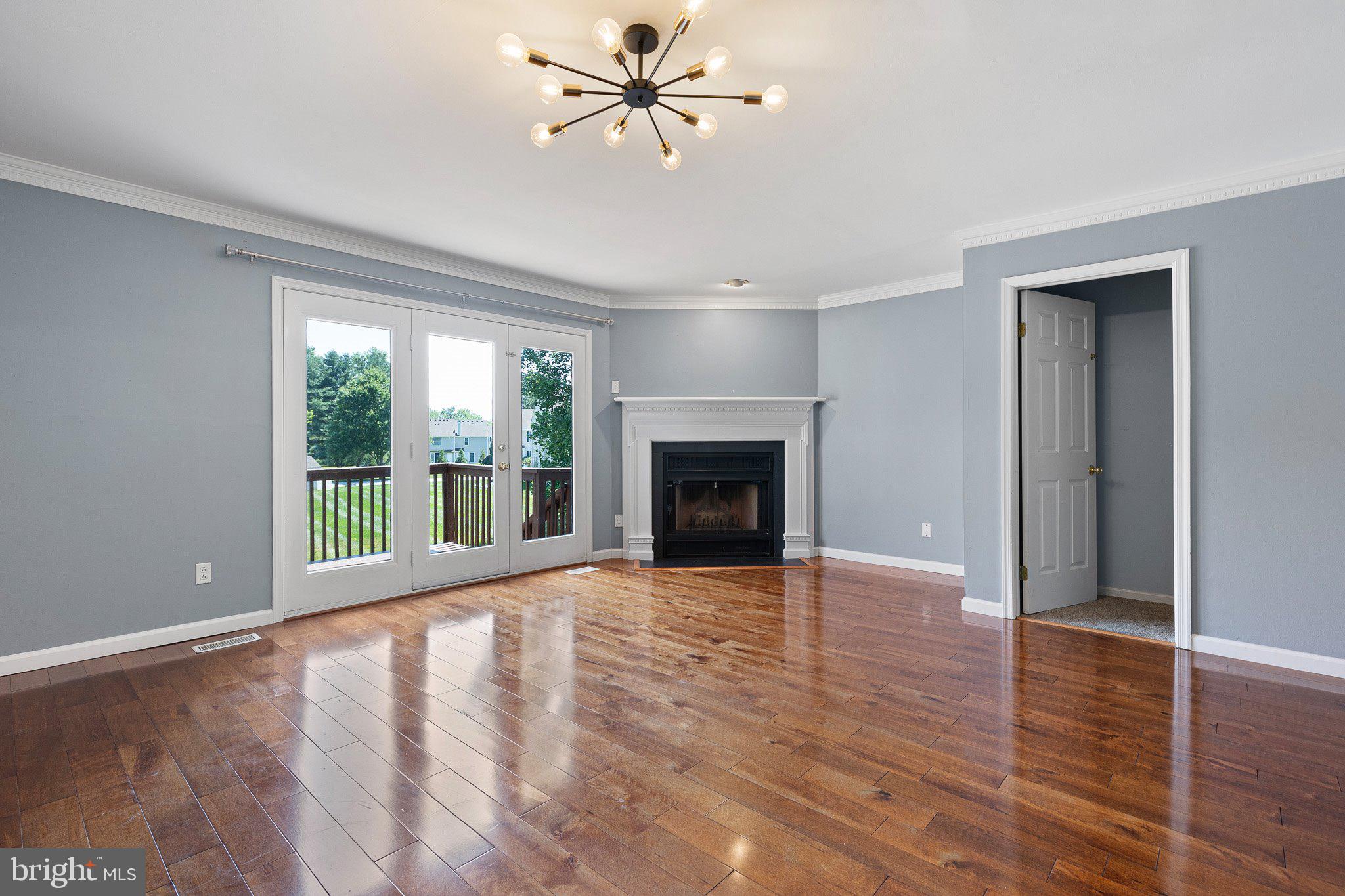 SPRINGHILL FARM - Residential