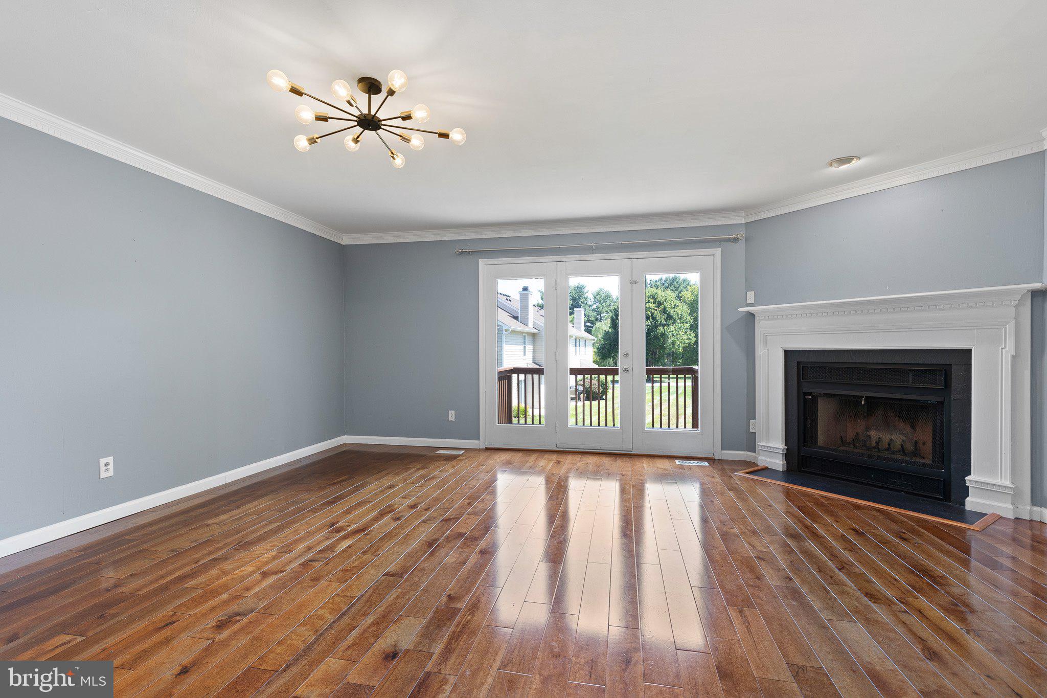 SPRINGHILL FARM - Residential
