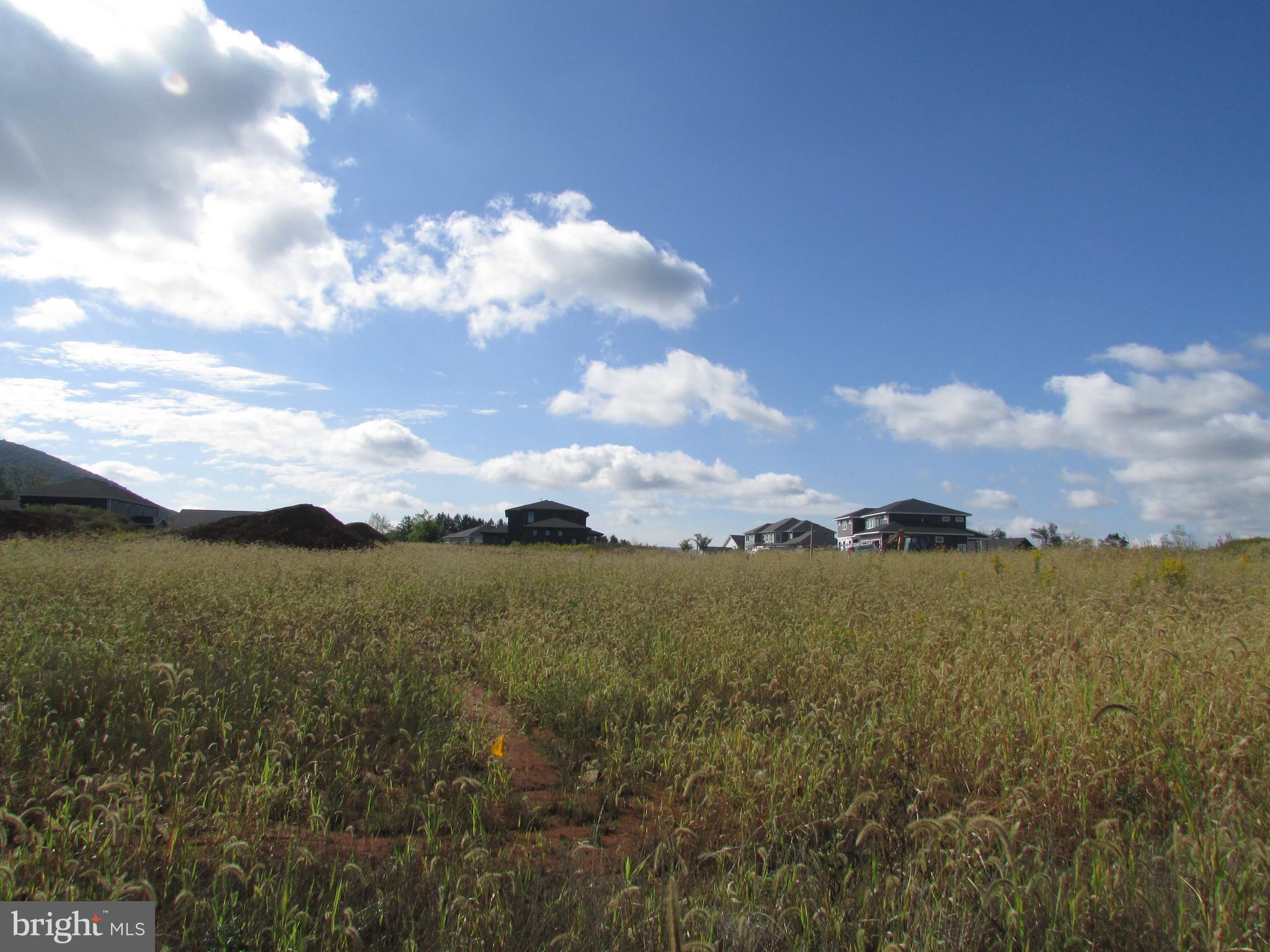 WINFIELD HEIGHTS - Land