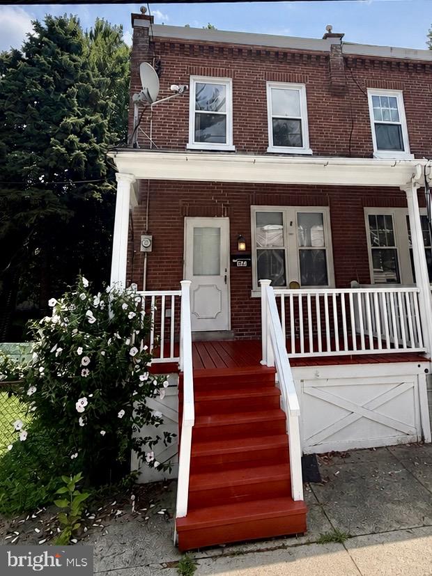 Welcome to 674 Saint Joseph Street! This 2-bedroom, 1-bath home offers a great opportunity for first-time homebuyers, investors, or anyone looking to add their personal touch. The home features a functional floor plan, comfortable living spaces, and is conveniently located near schools, shopping, dining, parks, and major commuter routes.

Property is being sold AS-IS. Buyer is responsible for verifying any municipal requirements, if applicable. 
Motivated sellers are ready to review all reasonable offers. If this home checks all the boxes, don’t hesitate to schedule a showing and submit your offer.