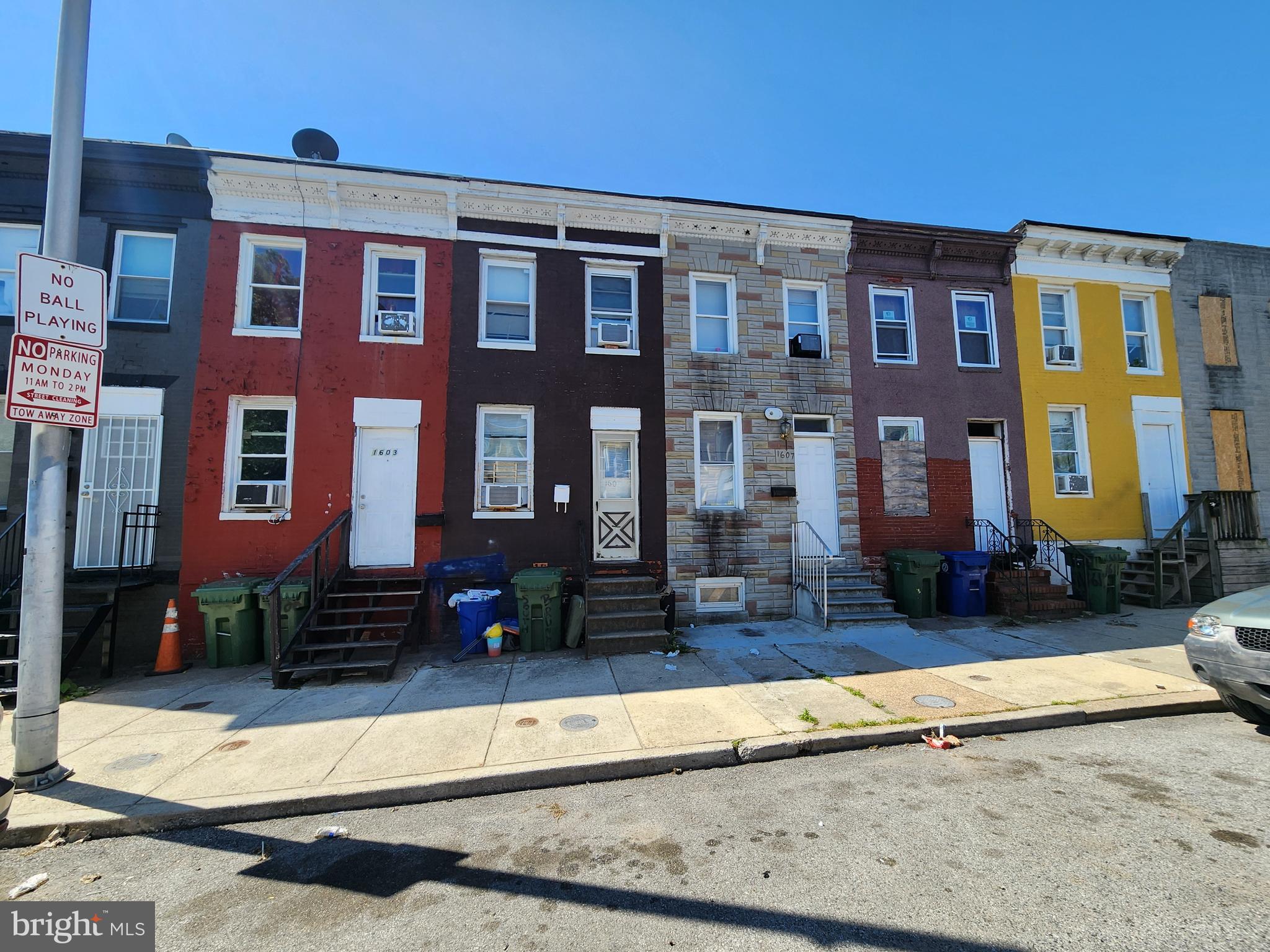 ONLINE AUCTION: This auction takes place on the Ashland Auction Group website bidding platform. Bidding begins 6/18/2026 @ 10:00 AM. Bidding ends 6/22/2026 @ 12:20 PM. The list price is the suggested opening bid. Deposit: $5,000.

This two-story townhouse is located in the Mount Clare neighborhood of Baltimore City. Residents can enjoy the nearby facilities and attractions such as the Carroll Park, Grace Medical Center, Westside Shopping Center, and West Baltimore MARC Train Station. The property is occupied. Conveniently located just steps from W. Pratt Street/US-40, this property offers quick access to major commuter routes including downtown Baltimore, I-95, and Martin Luther King Jr. Boulevard.