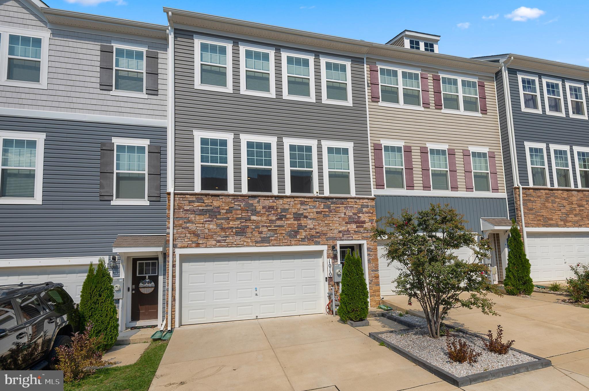 SEVERN MEADOWS - Residential