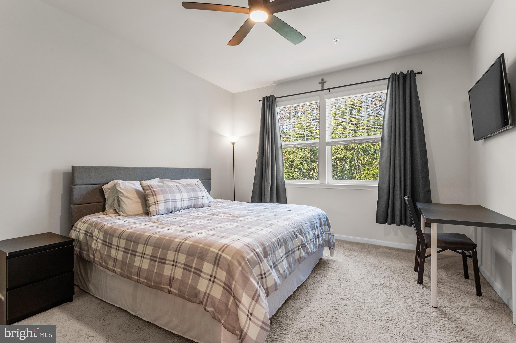SEVERN MEADOWS - Residential