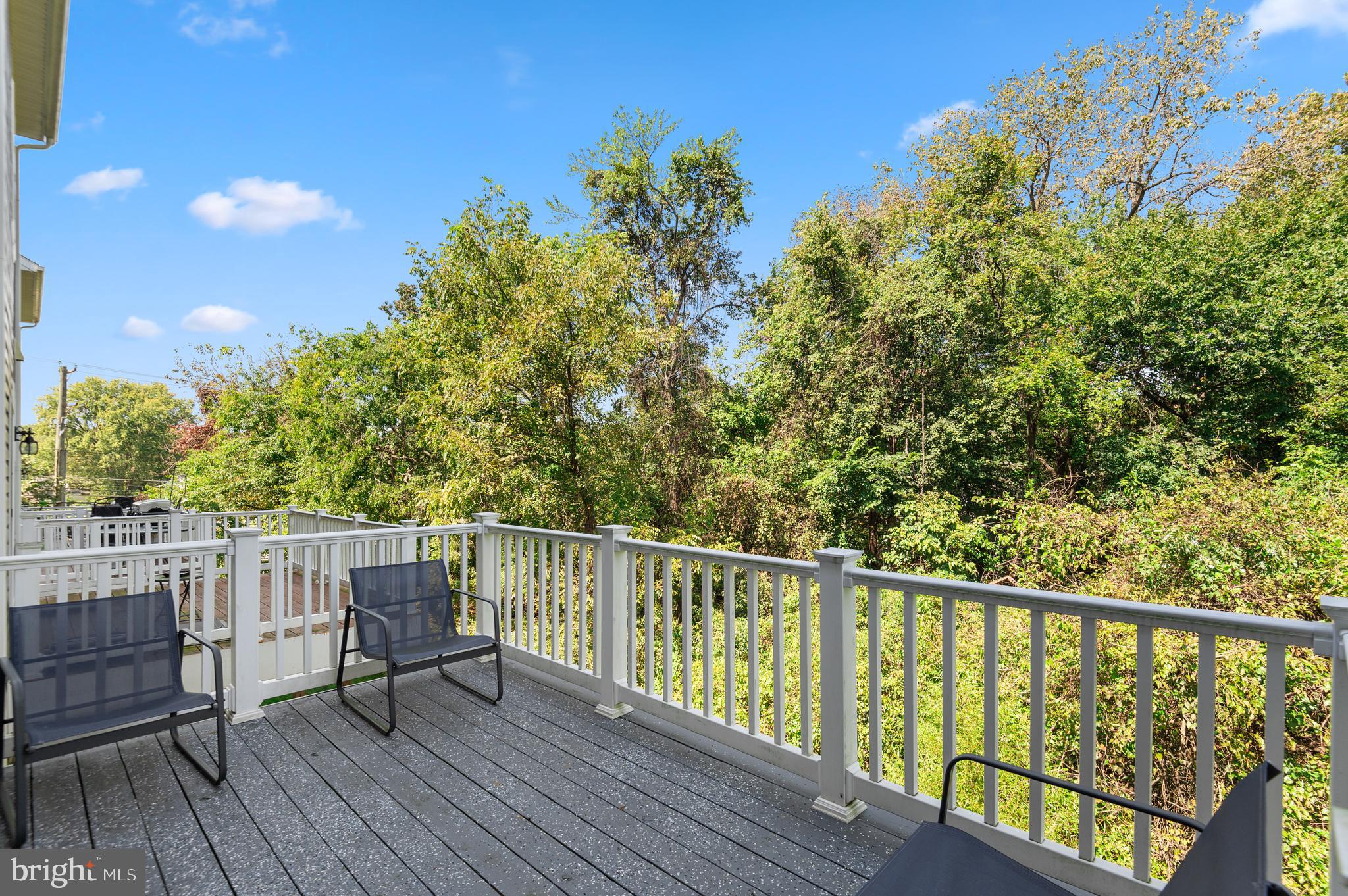 SEVERN MEADOWS - Residential