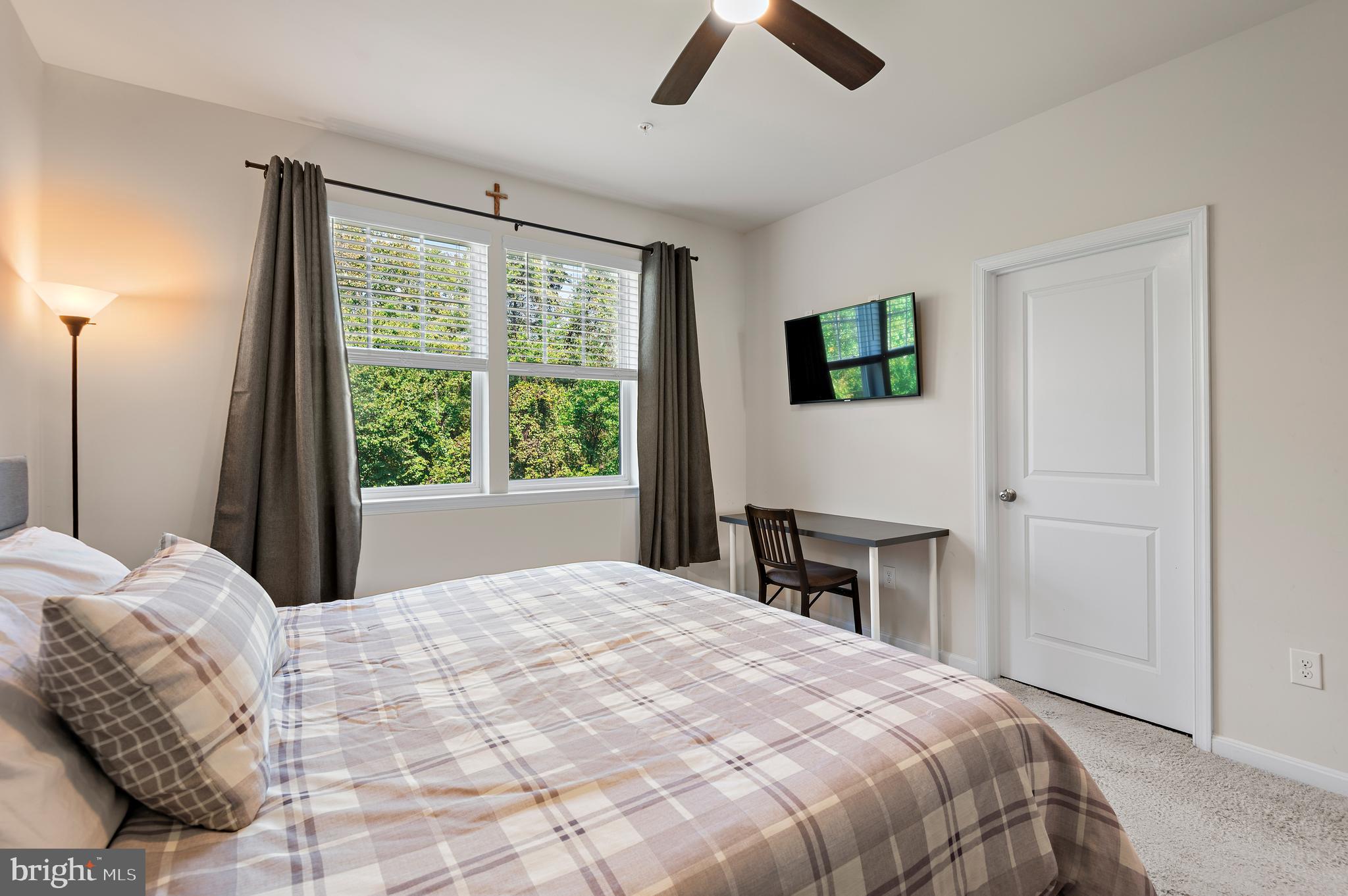 SEVERN MEADOWS - Residential