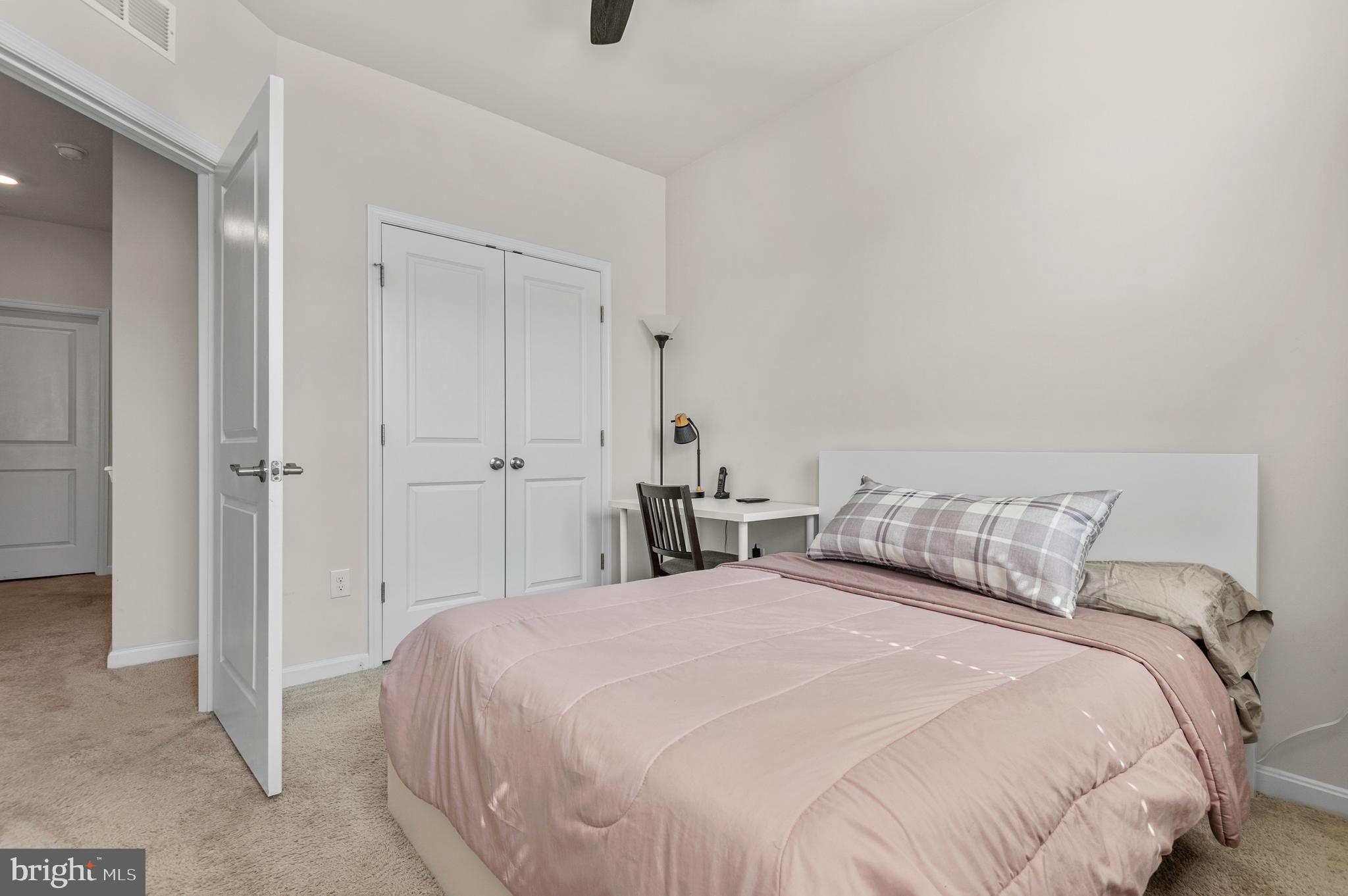 SEVERN MEADOWS - Residential